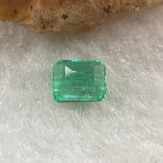 Natural Colombia Green Emerald (Beryl) Cut-Cornered Rectangular step cut 0.53ct 5.2 by 4.4 by 3.0mm - Huangs Jadeite and Jewelry Pte Ltd