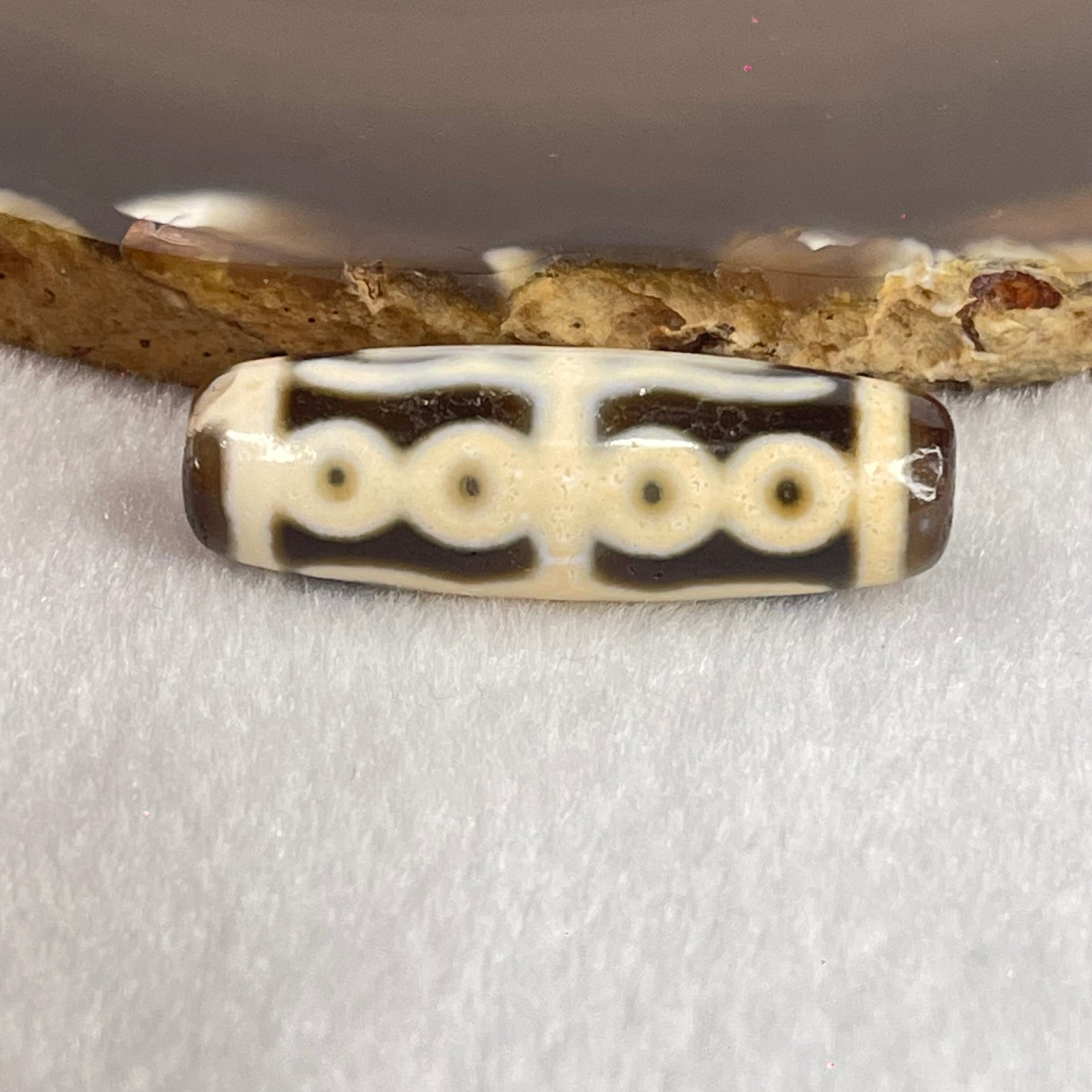 Natural Powerful Tibetan Old Oily Agate Water Lines 8 Eyes Dzi Bead Heavenly Master (Tian Zhu) 水纹八眼天诛 9.56g 38.4 by 12.6mm - Huangs Jadeite and Jewelry Pte Ltd