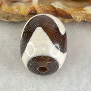 Natural Powerful Tibetan Old Oily Agate Tiger Tooth Daluo Dzi Bead Heavenly Master (Tian Zhu) 虎呀天诛 4.68g 17.5 by 13.2mm - Huangs Jadeite and Jewelry Pte Ltd