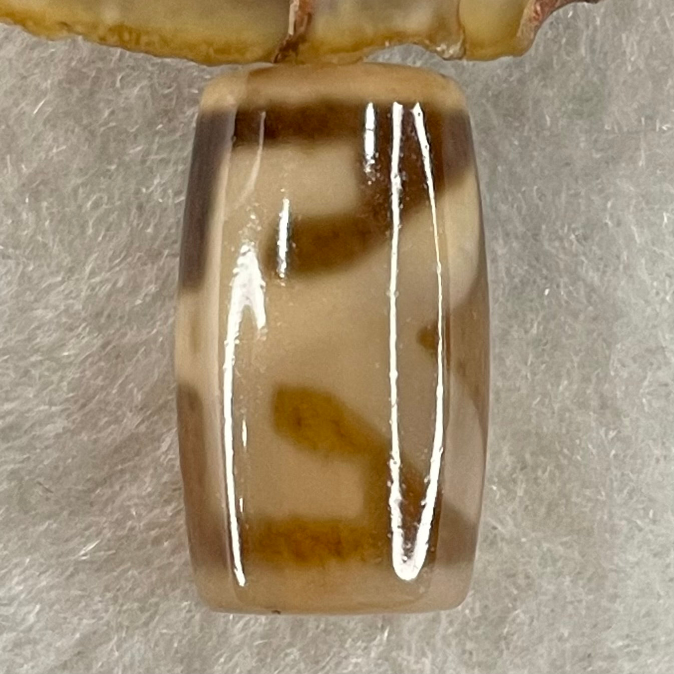 Natural Powerful Tibetan Old Oily Agate Patina Guiren Tairen Human Dzi Bead Totem Amulet Heavenly Master (Tian Zhu) 贵人天诛 4.81g 19.9 by 11.6mm - Huangs Jadeite and Jewelry Pte Ltd