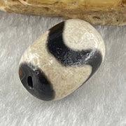 Natural Powerful Tibetan Old Oily Agate Tiger Tooth Daluo Dzi Bead Heavenly Master (Tian Zhu) 2.20g 14.0 by 10.1mm - Huangs Jadeite and Jewelry Pte Ltd