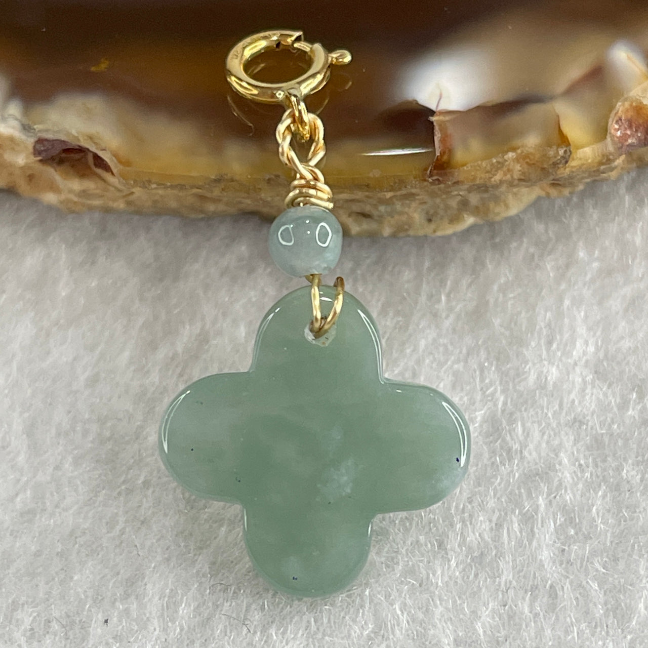 Natural Type A Green Jadeite4 Leaf Clover Charm 1.17g 14.0 by 14.4 by 2.6mm