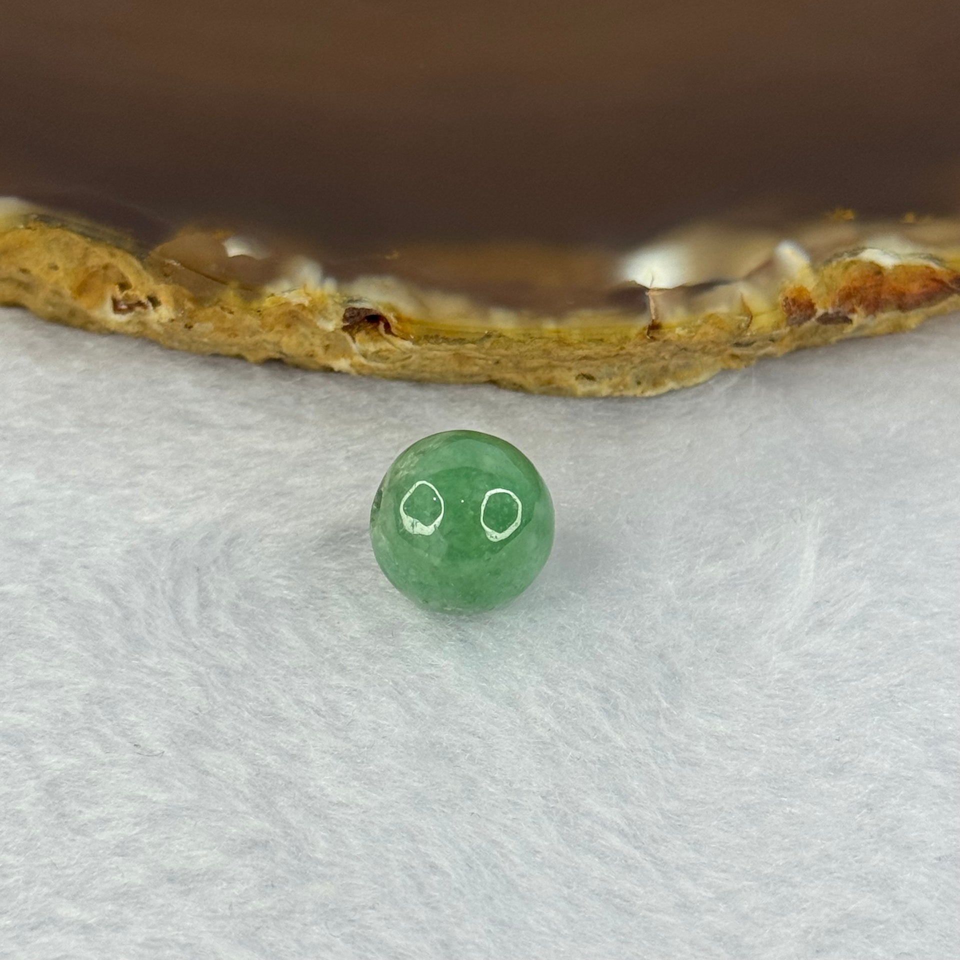 Type A Green Jadeite Bead for Bracelet/Necklace/Earrings/Ring 
2.46g 11.4mm - Huangs Jadeite and Jewelry Pte Ltd