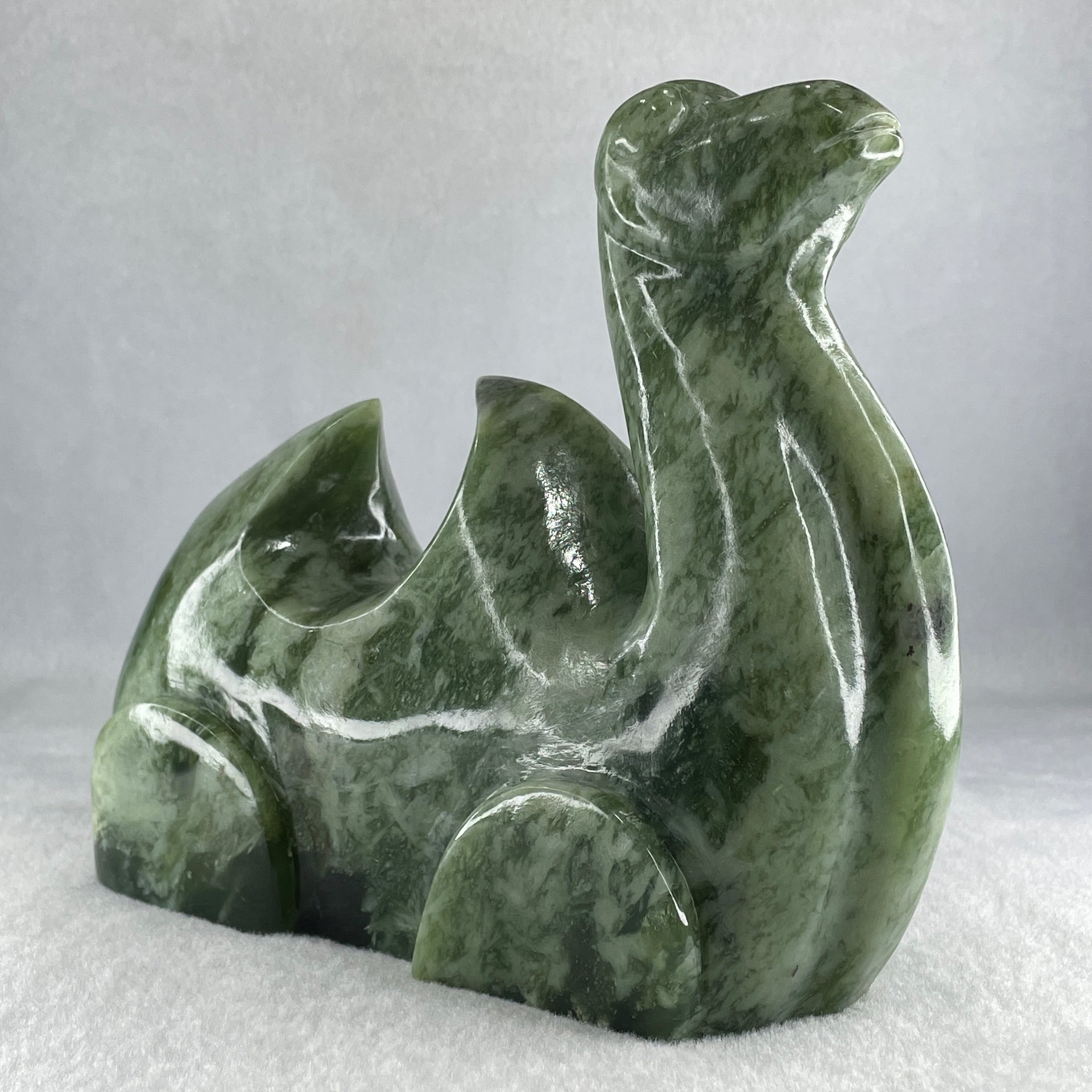 Natural Green Serpentine Camel Display 2,325.5g 189.0 by 75.0 by 155.0mm - Huangs Jadeite and Jewelry Pte Ltd