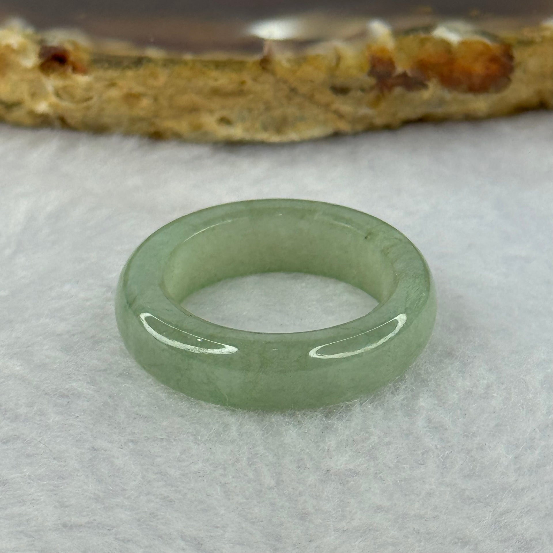 Type A Green Jadeite Ring 4.29g 6.1 by 4.0mm US7 HK15.5 - Huangs Jadeite and Jewelry Pte Ltd