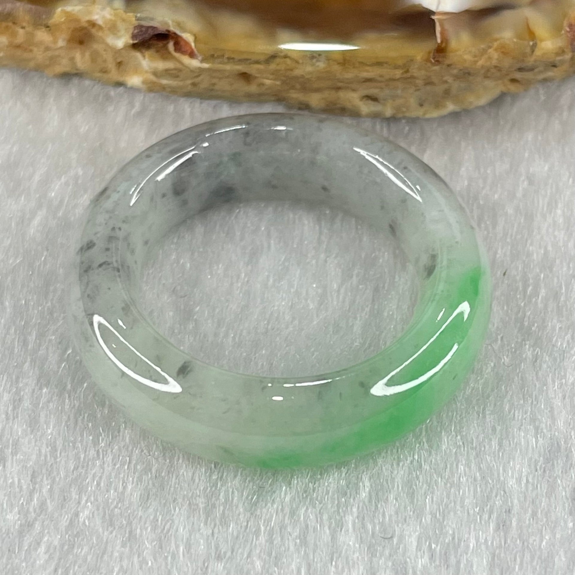 Type A Wuji Grey with Apple Green Patch Jadeite Ring 5.20g 6.8 by 4.7mm US7 HK15.4 - Huangs Jadeite and Jewelry Pte Ltd