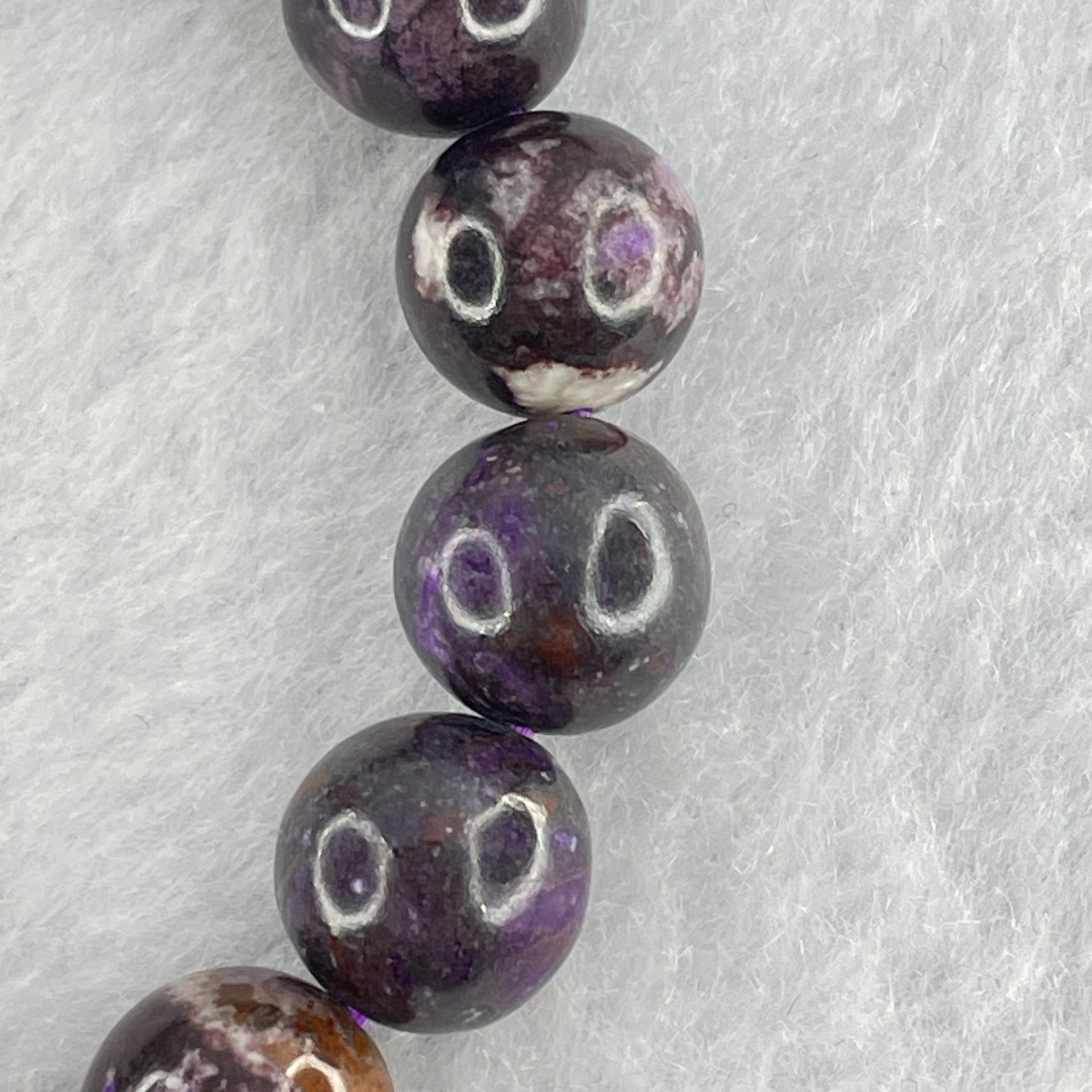 Very Good Grade Natural Sugilite Bracelet 天然苏纪石手链 33.59g 16cm 10.9mm 18 Beads - Huangs Jadeite and Jewelry Pte Ltd