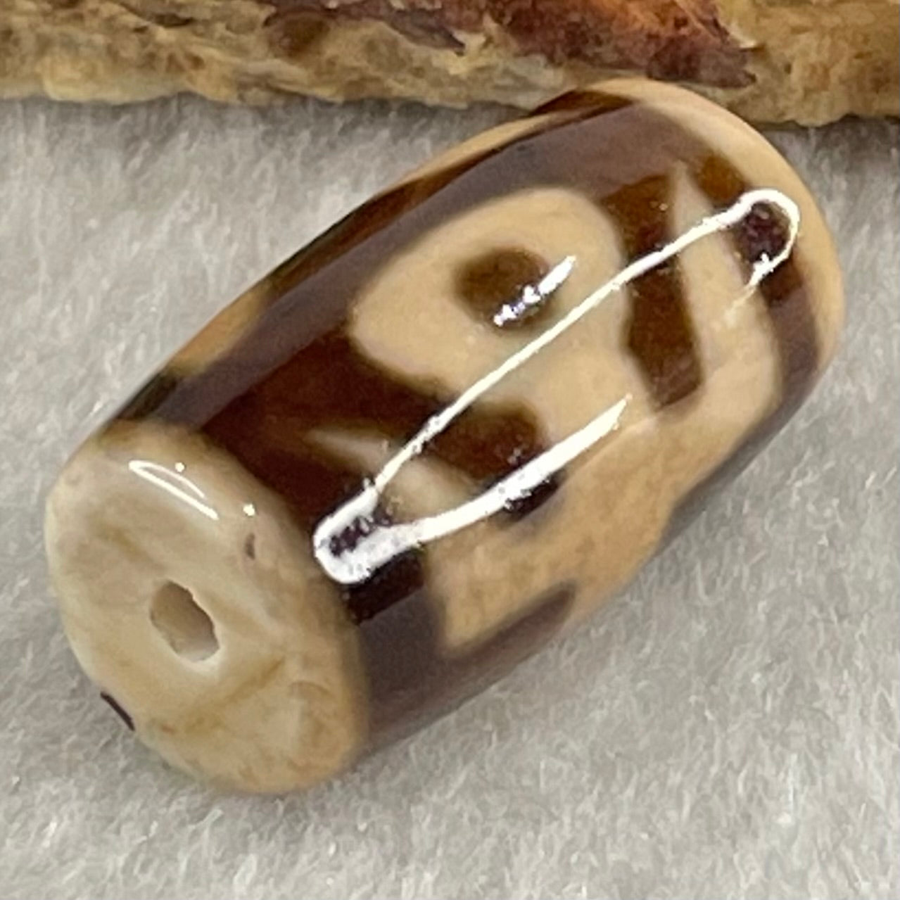 Natural Powerful Tibetan Old Oily Agate Patina Guiren Tairen Human Dzi Bead Totem Amulet Heavenly Master (Tian Zhu) 贵人天诛 4.67g 20.0 by 11.5mm - Huangs Jadeite and Jewelry Pte Ltd
