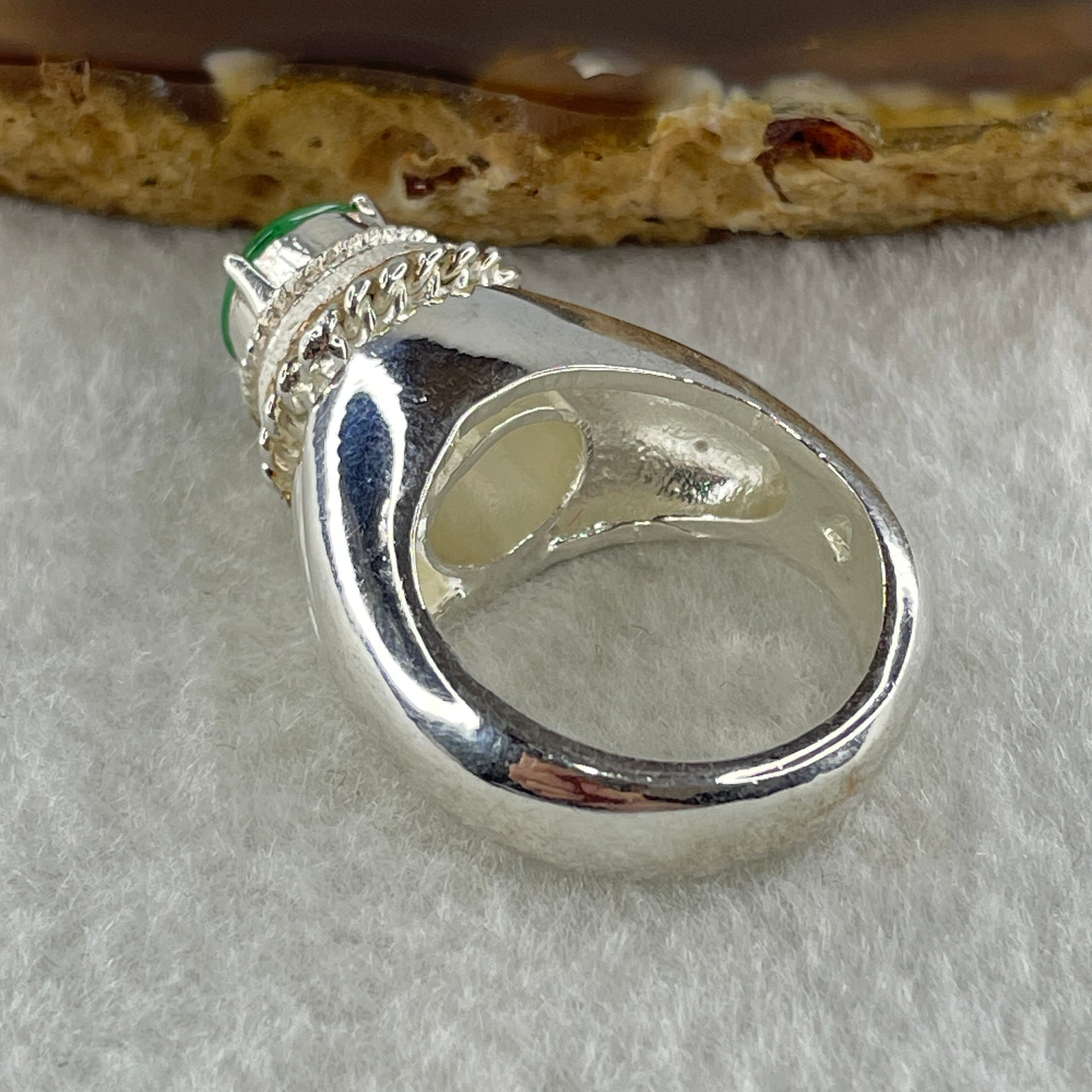 Type A Natural Old Mine Green Jadeite Cabochon 6.8 by 8.5 by 3.0mm Stone for Setting 14.03g (On Silver Ring Mold) US 7.5 HK 16.5 - Huangs Jadeite and Jewelry Pte Ltd