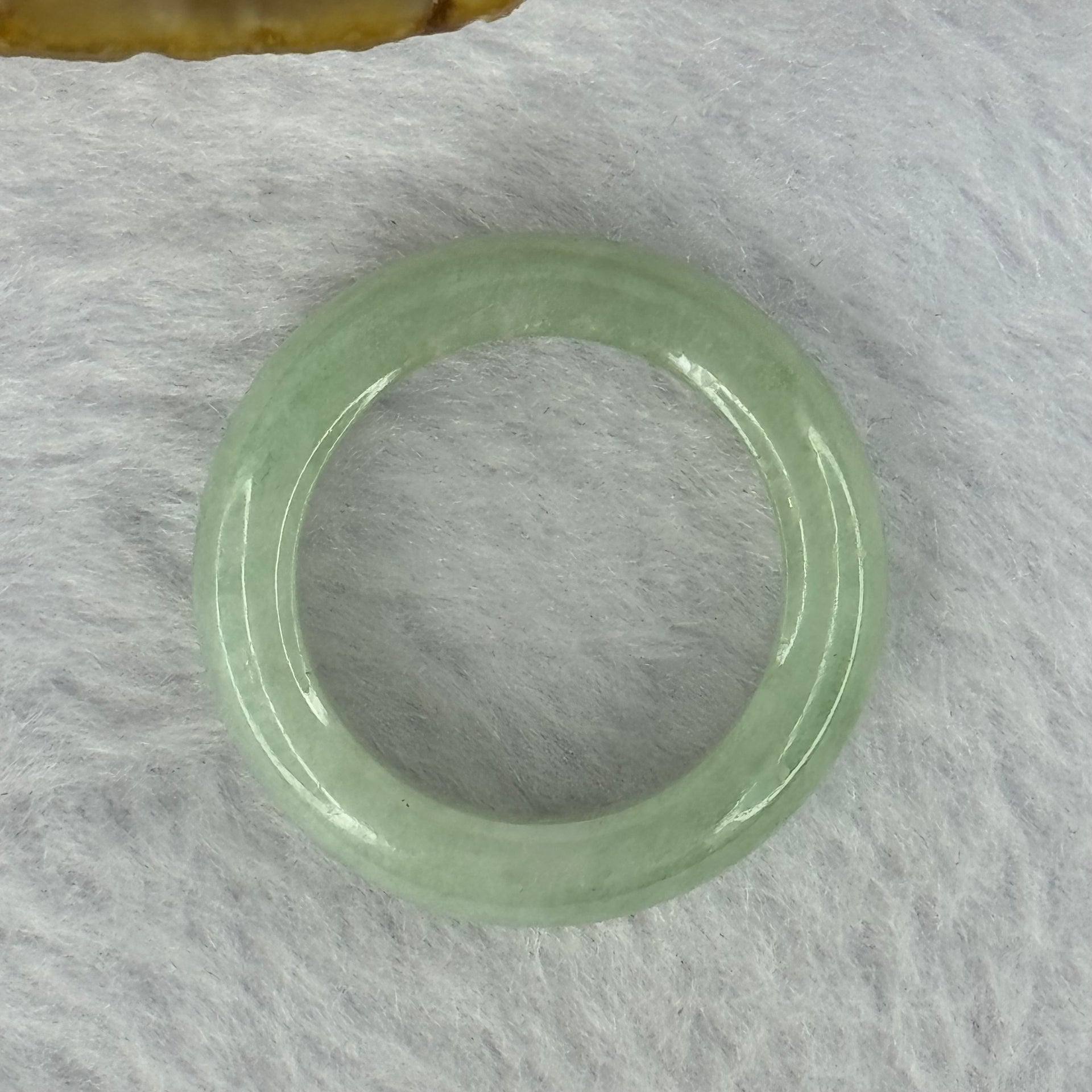 Type A Green Jadeite Ring 4.59g 6.4 by 4.4mm US7.25 HK16 (Internal Line) - Huangs Jadeite and Jewelry Pte Ltd