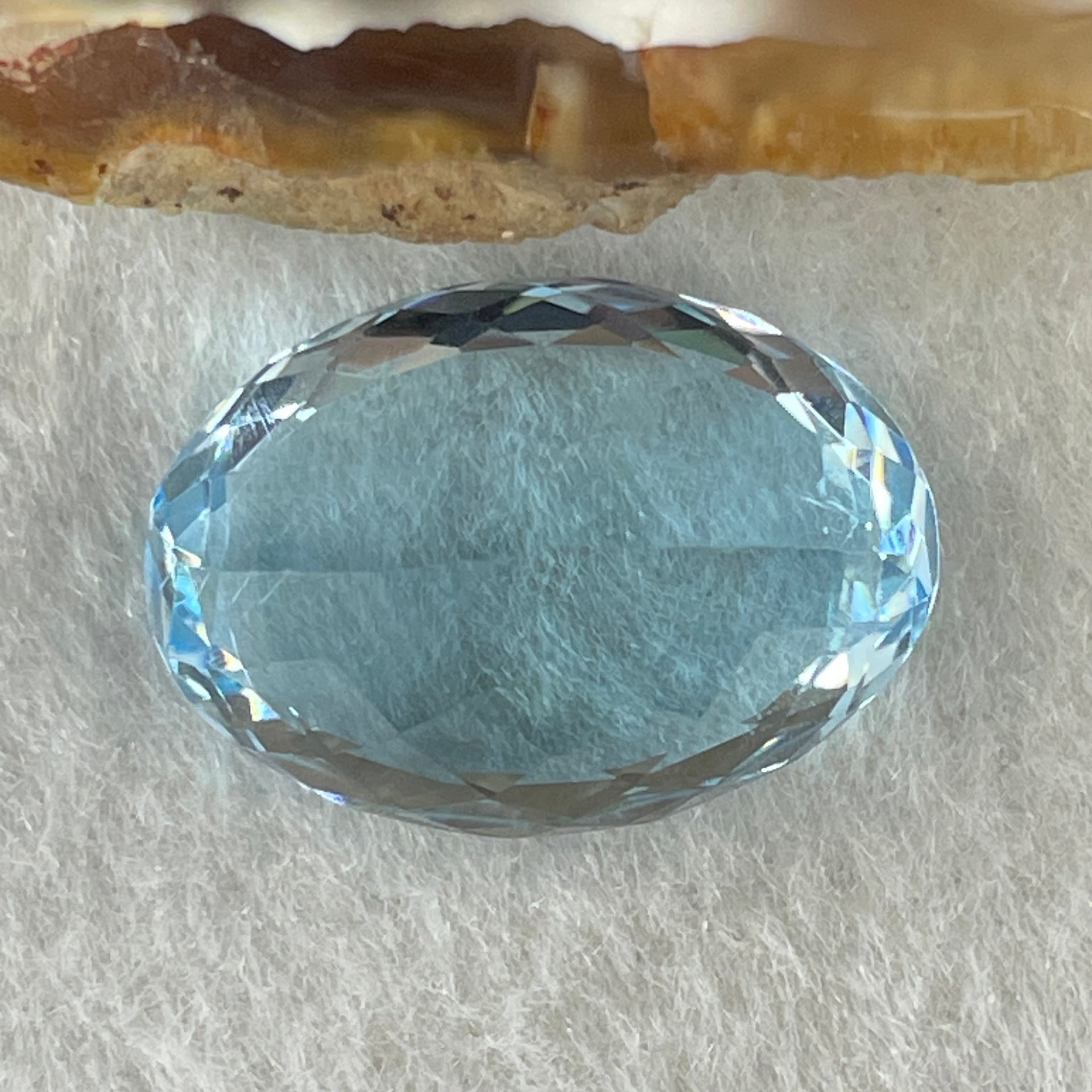 Natural Sky Blue Topaz Oval Shape 23.16ct 20.2 by 14.3 by 9.5mm - Huangs Jadeite and Jewelry Pte Ltd
