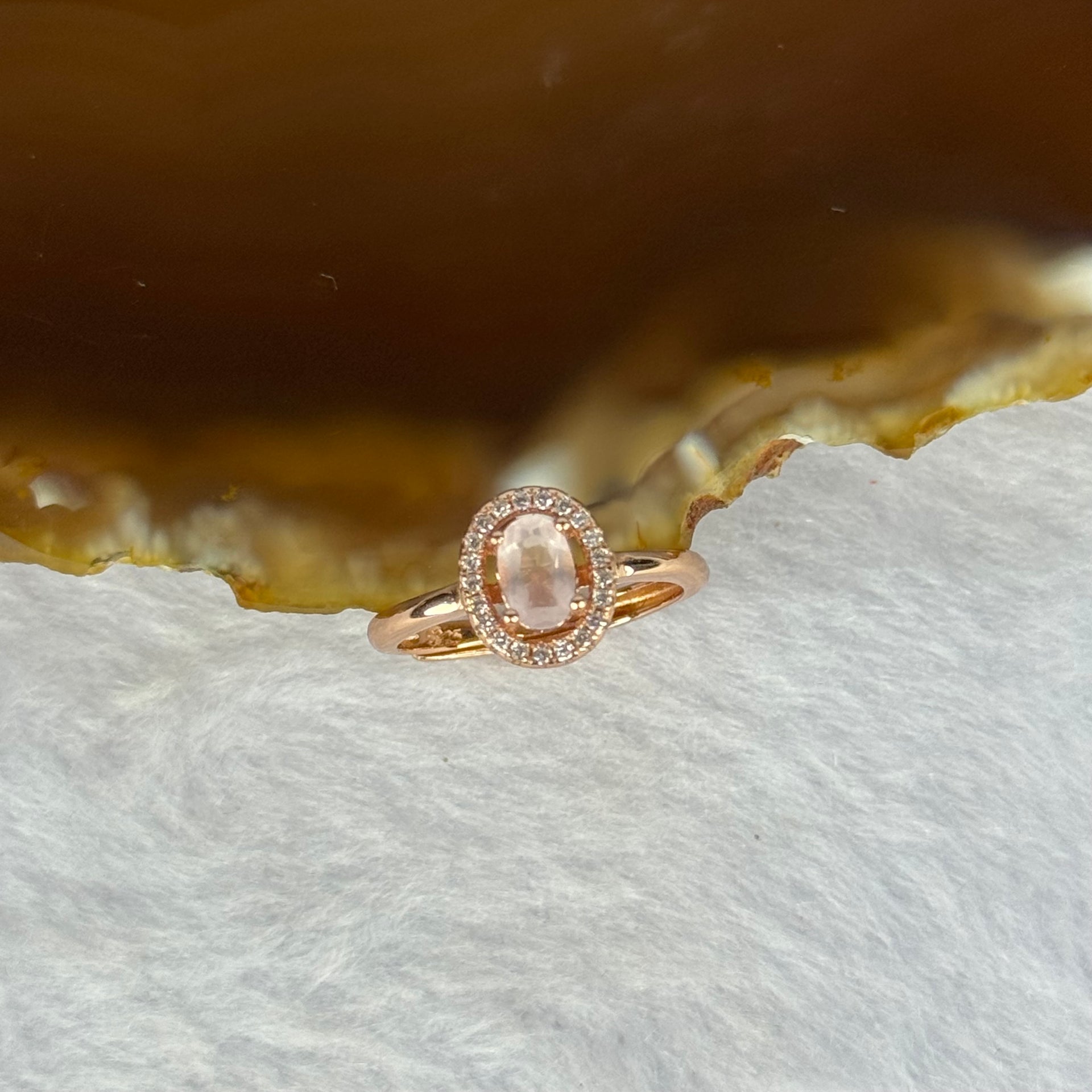 Natural Morganite in 925 Sliver in Rose Gold Color Ring (Adjustable Size) 1.76g 5.7 by 3.9 by 2.7mm - Huangs Jadeite and Jewelry Pte Ltd