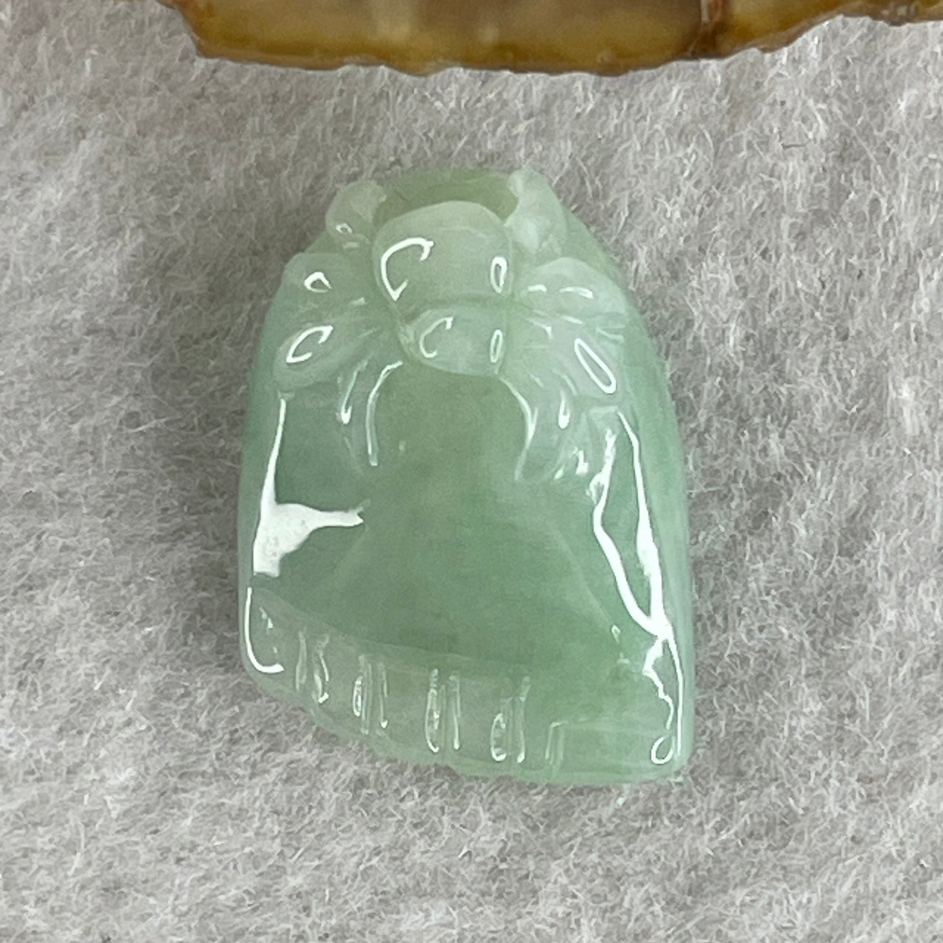Natural Type A Green Jadeite Spider on Foot Charm Pendant 3.47g 19.2 by 14.0 by 9.0mm - Huangs Jadeite and Jewelry Pte Ltd