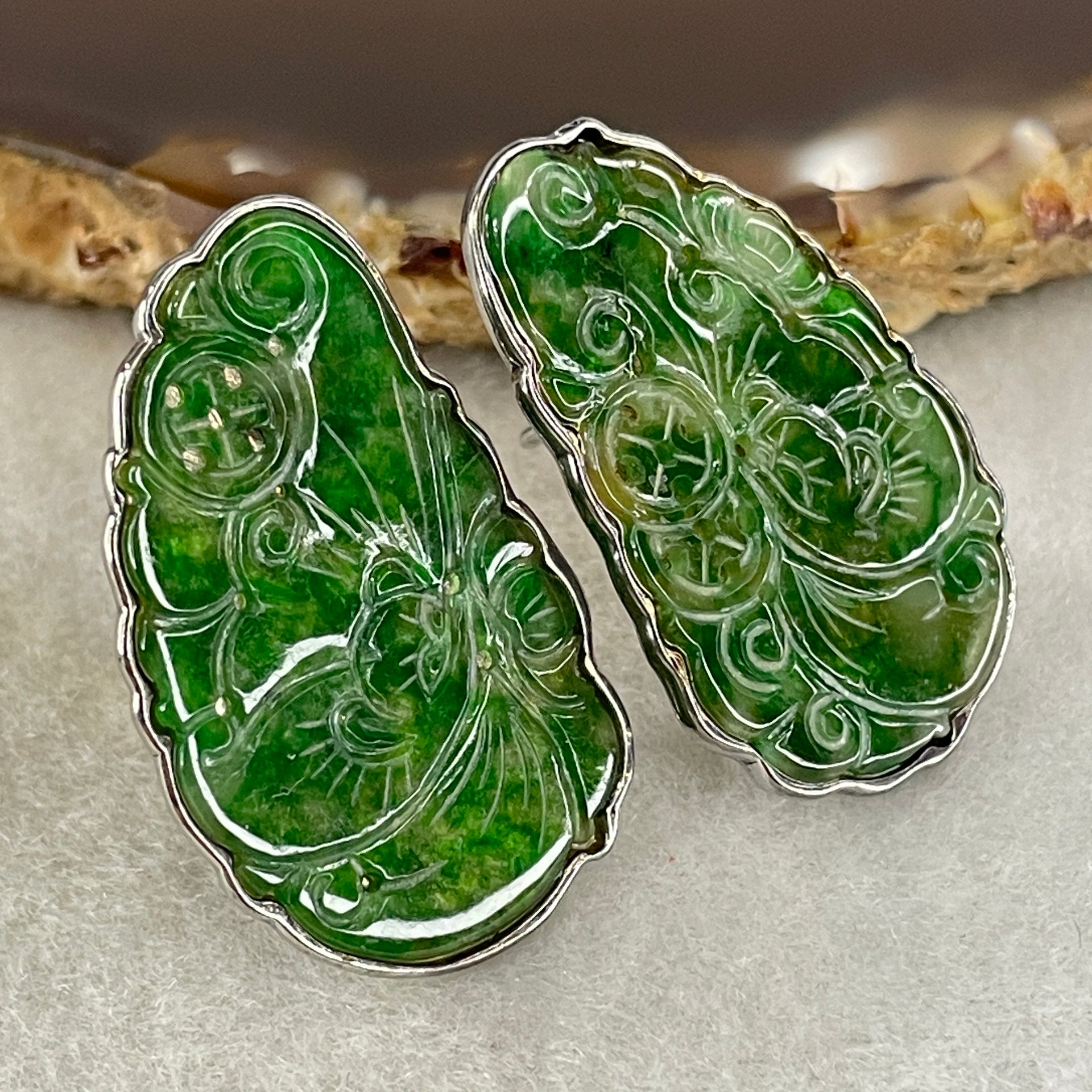 Antique Natural Type A Oldmine Spicy Green Jadeite Ruyi and Coin With S925 Sliver Earrings 10.16g 29.0 by 17.8 by 1.0mm - Huangs Jadeite and Jewelry Pte Ltd