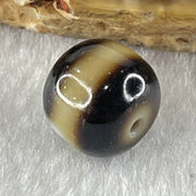 Natural Powerful Tibetan Old Oily Agate 1 Line Dzi Bead Heavenly Master (Tian Zhu) 1.87g 9.9 by 11.0mm - Huangs Jadeite and Jewelry Pte Ltd