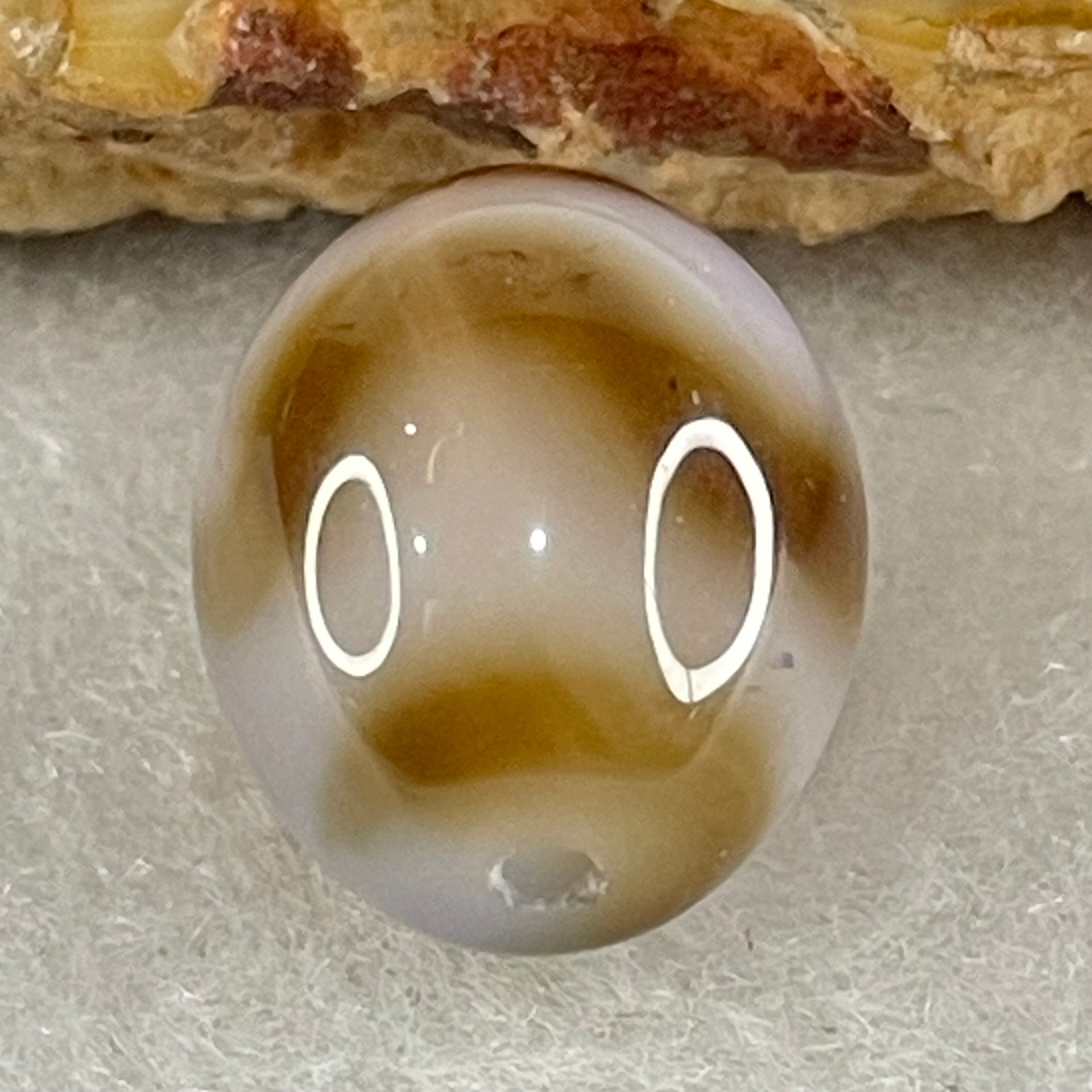 Natural Powerful Tibetan Old Oily Agate Tiger Tooth Daluo Dzi Bead Heavenly Master (Tian Zhu) 2.84g 14.5 by 12.0mm - Huangs Jadeite and Jewelry Pte Ltd
