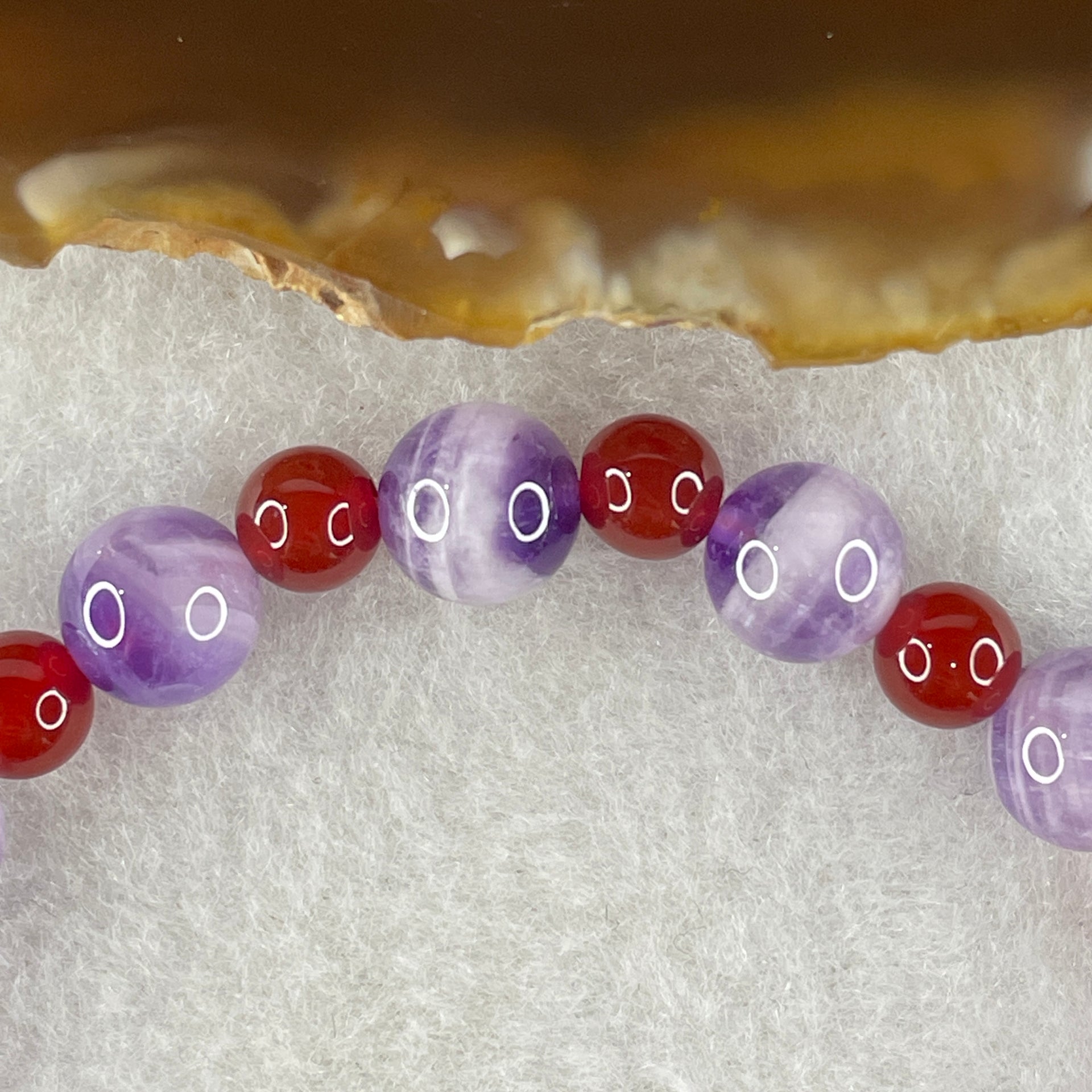 Natural Dreamy Amethyst with Red Agate Beads Bracelet 14.79g 16cm 8.3mm Amethyst 14Beads - Red 6.0mm 14 Beads - Huangs Jadeite and Jewelry Pte Ltd