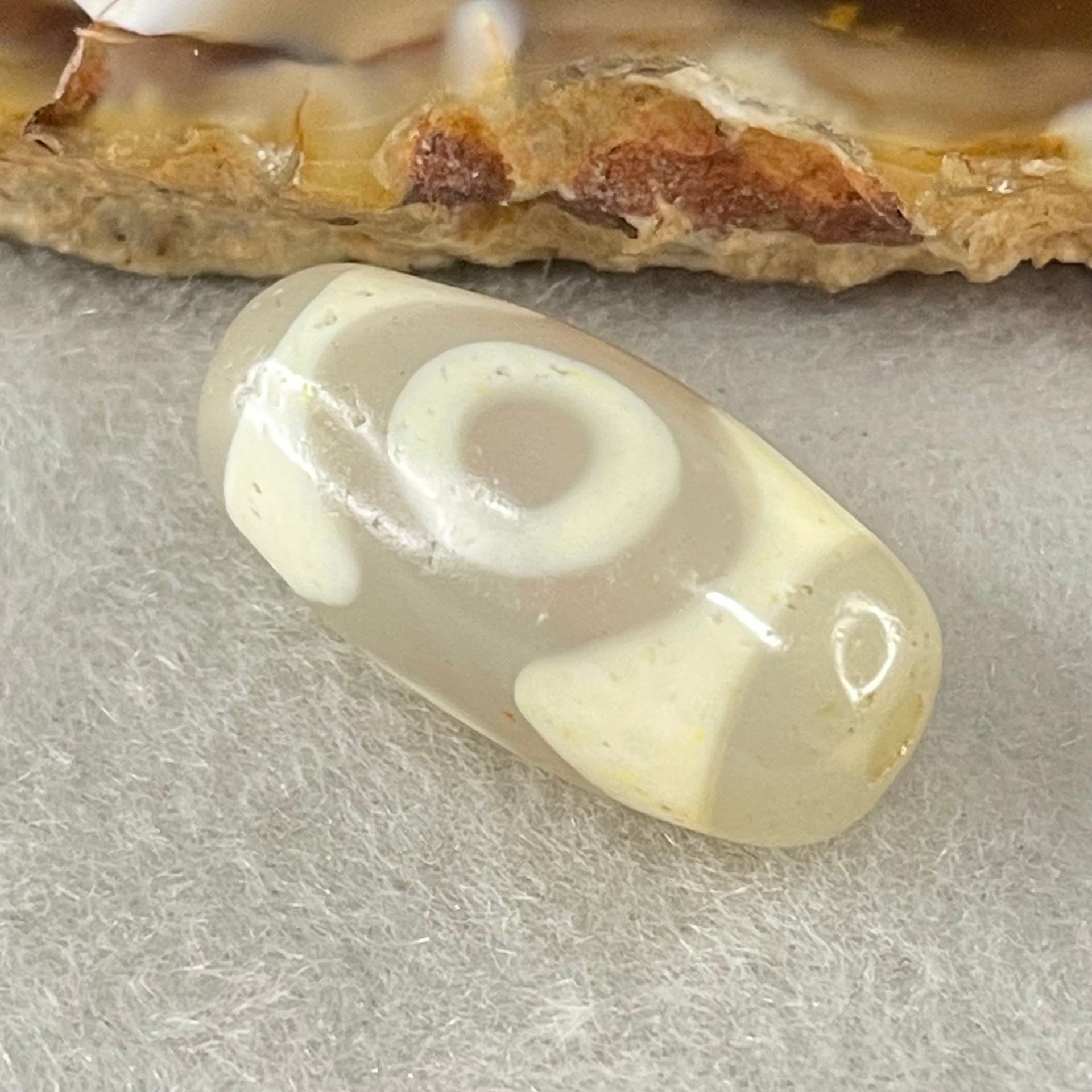 Natural Powerful Tibetan Old Oily Agate 3 Eyes Dzi Bead Heavenly Master (Tian Zhu) 三眼天诛 2.83g 19.9 by 10.0mm - Huangs Jadeite and Jewelry Pte Ltd