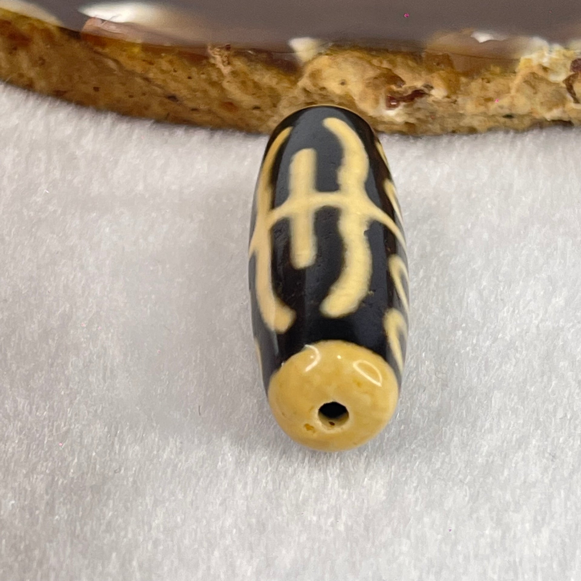 Natural Powerful Tibetan Old Oily Agate Water Lines 8 Eyes Dzi Bead Heavenly Master (Tian Zhu) 水纹八眼天诛 10.26g 38.1 by 13.0mm - Huangs Jadeite and Jewelry Pte Ltd