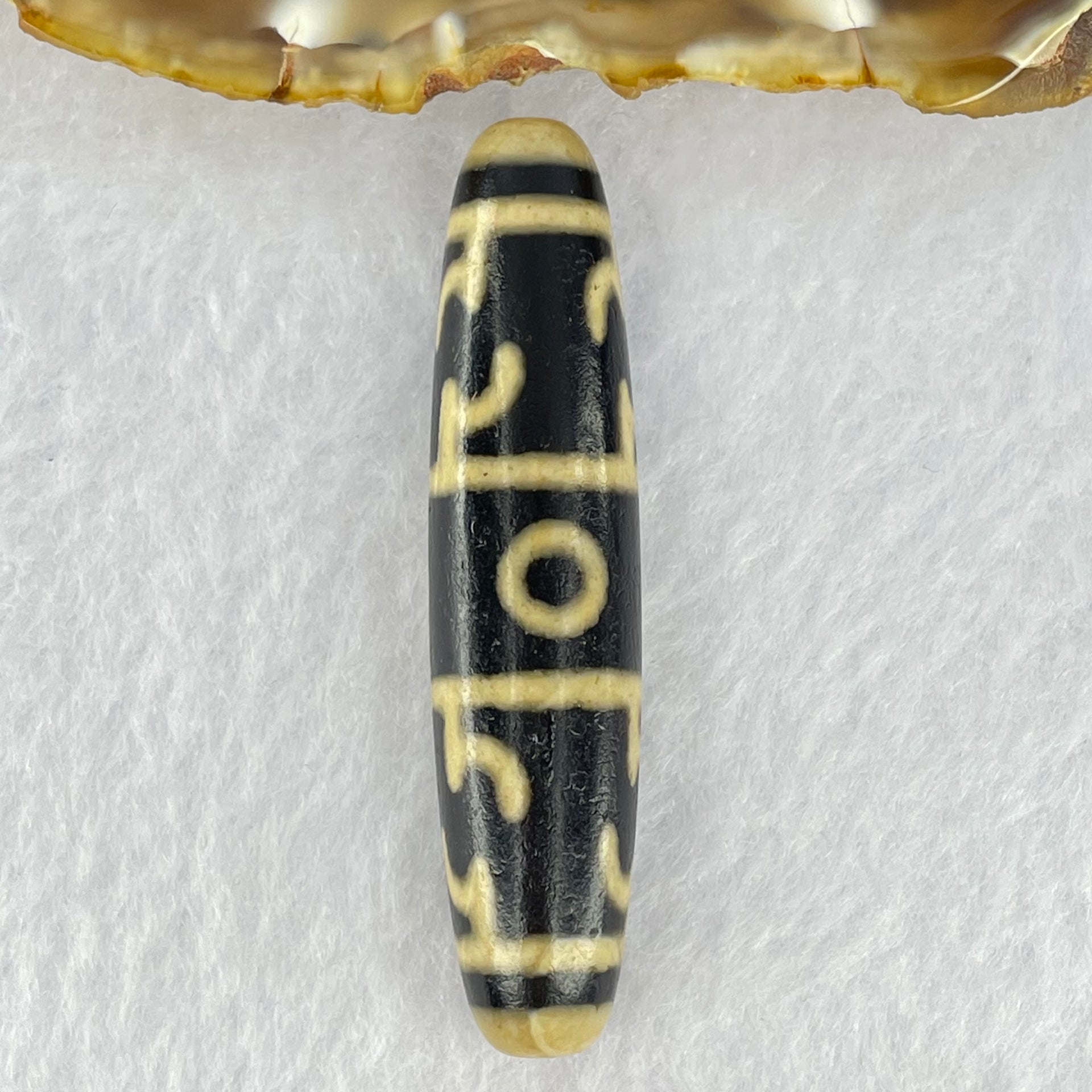 Natural Powerful Tibetan Old Oily Agate 3 Eyed Dharma Vajra Dzi Bead Heavenly Master (Tian Zhu) 三眼金刚杵天珠 15.29g 58.0 by 13.5mm - Huangs Jadeite and Jewelry Pte Ltd