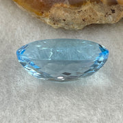 Natural Sky Blue Topaz Oval Shape 15.89ct 18.0 by 12.4 by 8.1mm - Huangs Jadeite and Jewelry Pte Ltd