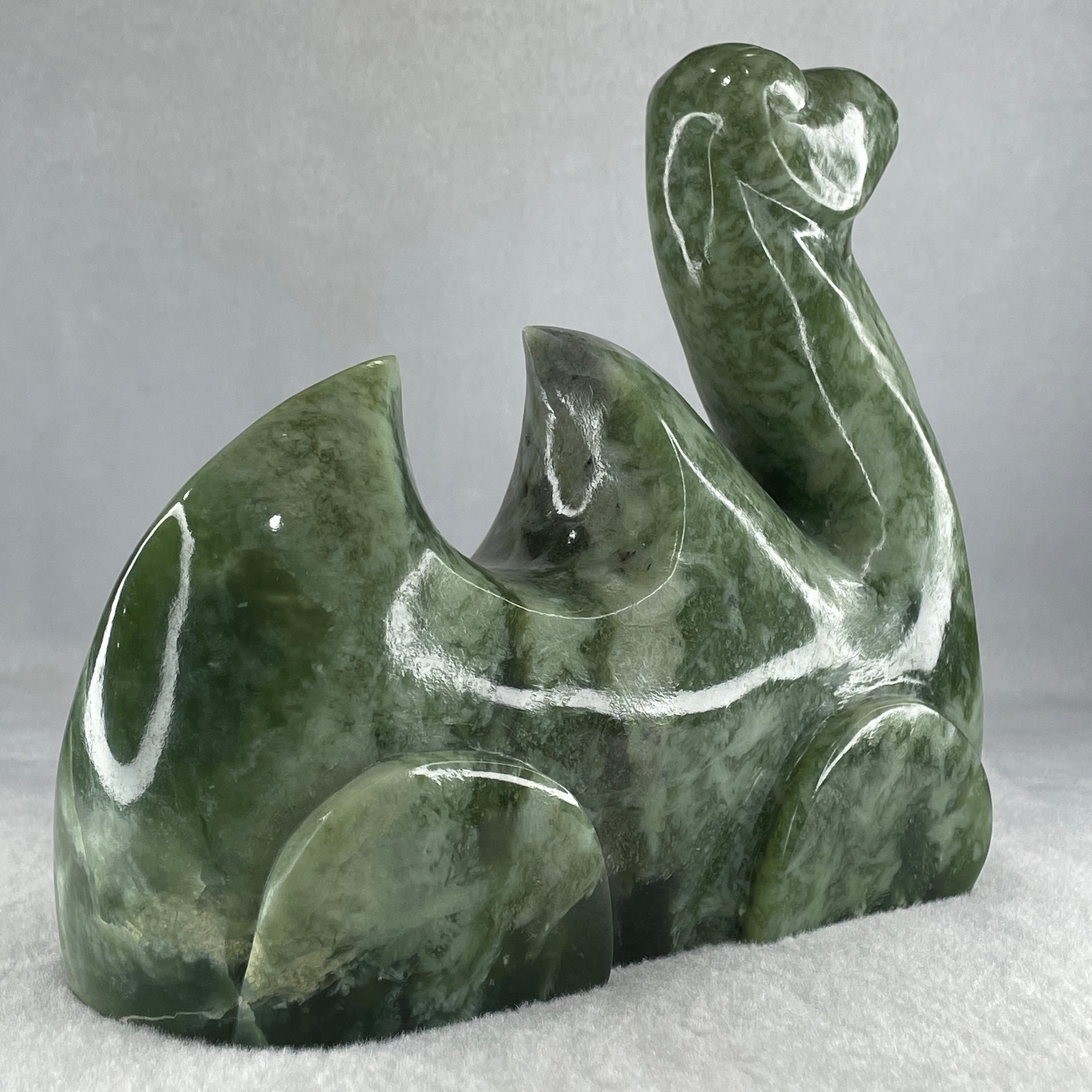 Natural Green Serpentine Camel Display 2,325.5g 189.0 by 75.0 by 155.0mm - Huangs Jadeite and Jewelry Pte Ltd