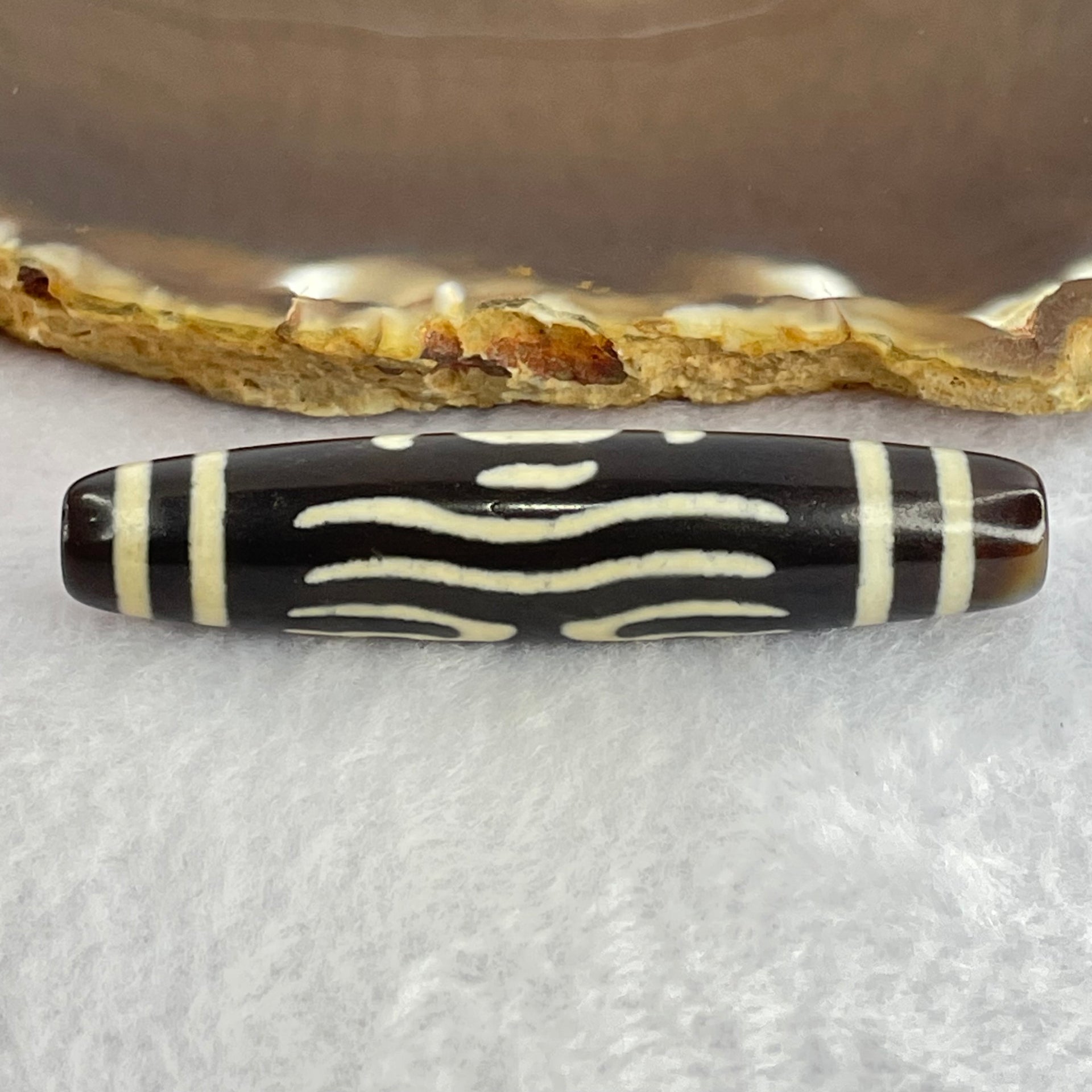 Natural Powerful Tibetan Old Oily Agate Zha Ji La Mu Female Cai Shen Bead Heavenly Master (Tian Zhu) 扎吉拉木女财神天珠 15.40g 59.8 by 13.0mm - Huangs Jadeite and Jewelry Pte Ltd