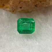 Natural Colombia Green Emerald (Beryl) Cut-Cornered Rectangular step cut 0.53ct 4.6 by 4.2 by 3.4mm - Huangs Jadeite and Jewelry Pte Ltd