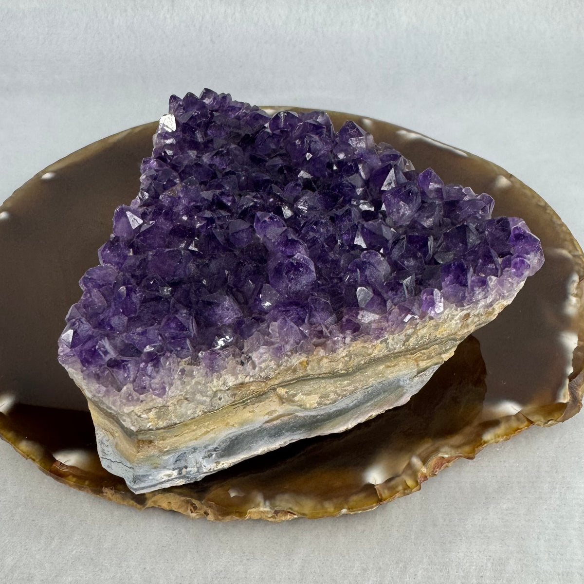 Natural Triangular Amethyst Mini Geode Display Specimen | Deep Violet Quartz Crystal Pocket Cluster for Desktop & Meditation (353.9g | 90.0 x 80.0 x 40.8mm)