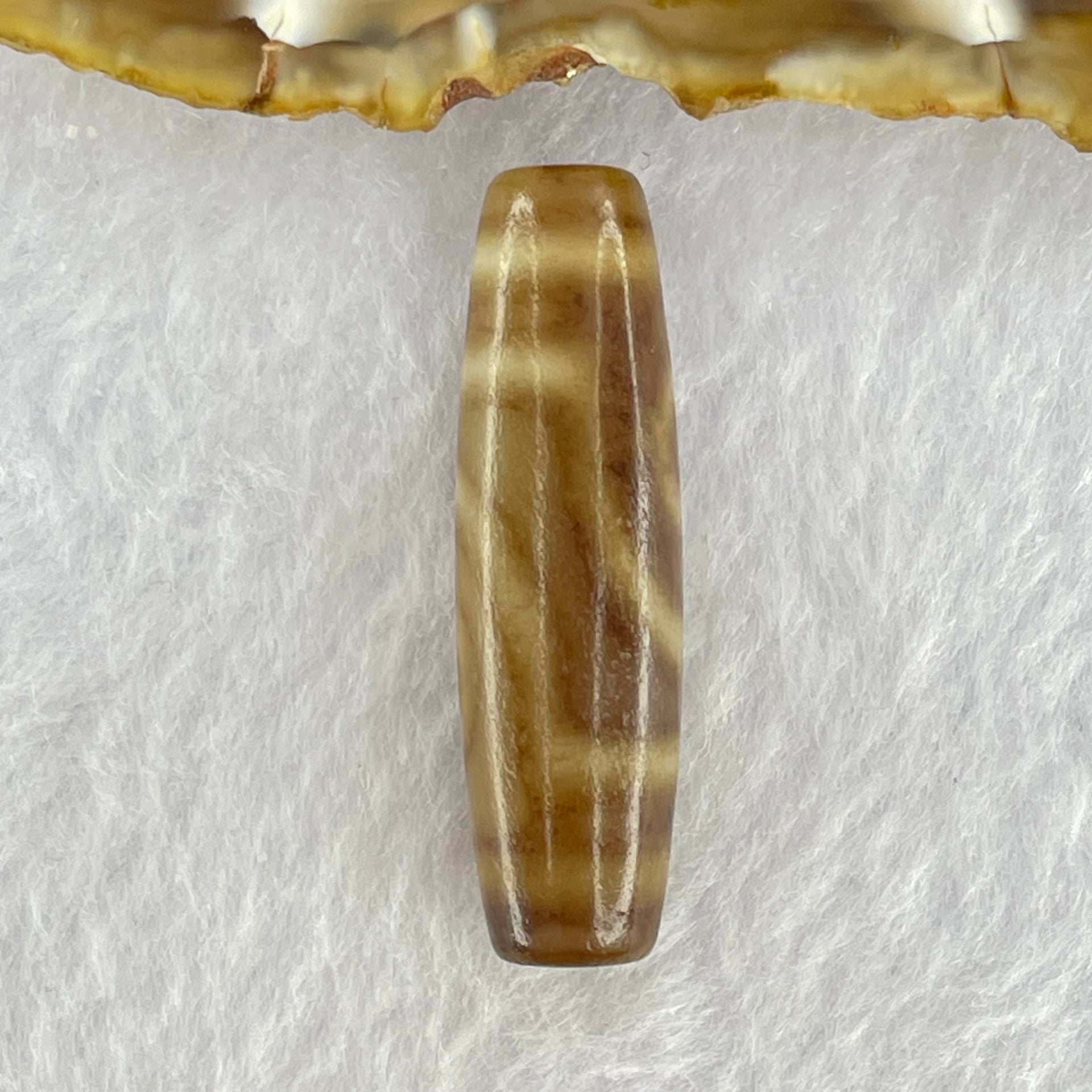 Natural Powerful Tibetan Old Oily Agate 2 Eyes Dzi Bead Heavenly Master (Tian Zhu) 二眼天诛 8.05g 39.4 by 11.5mm - Huangs Jadeite and Jewelry Pte Ltd