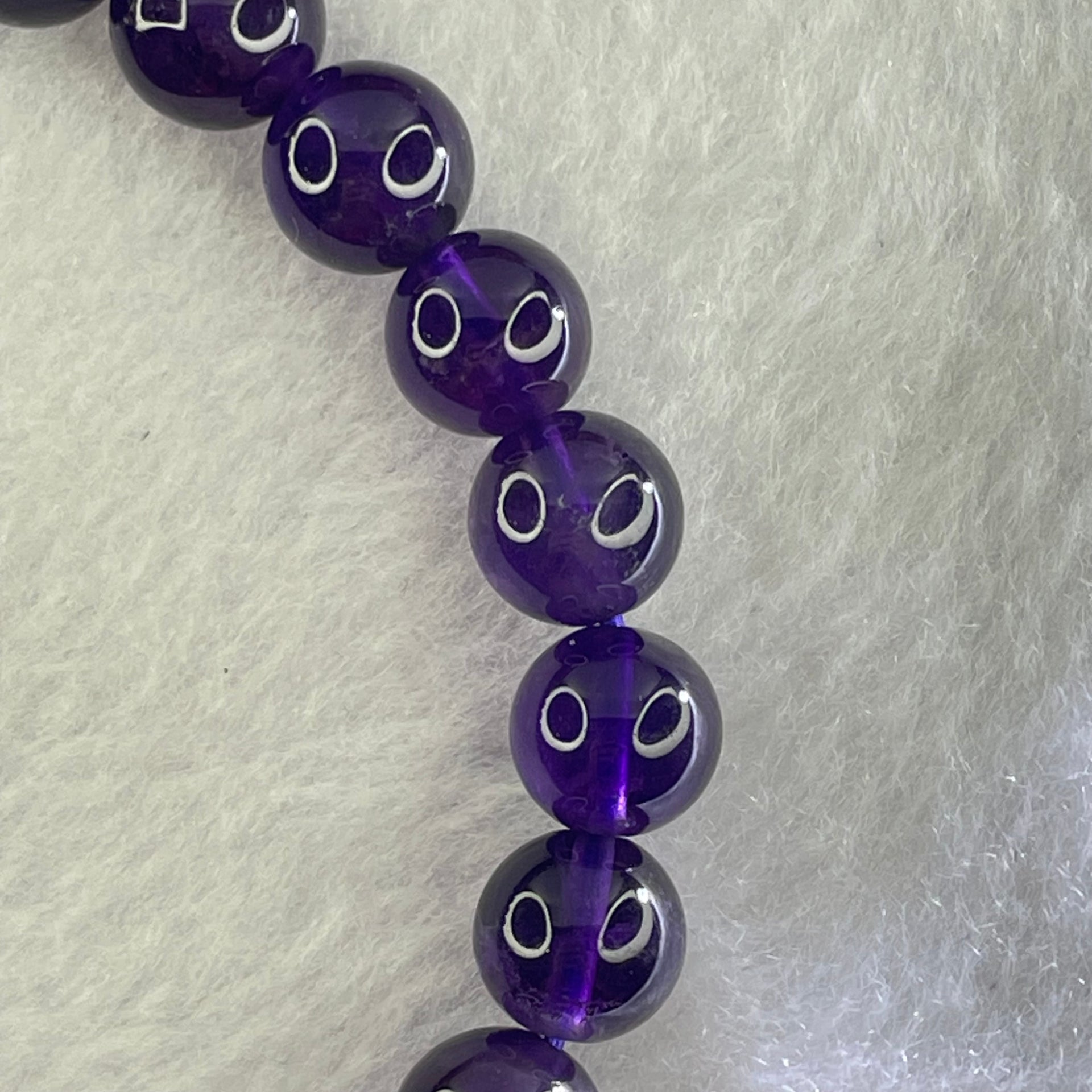 Good Grade Natural Amethyst Bracelet 20.18g 15.5cm 8.9mm 22 Beads - Huangs Jadeite and Jewelry Pte Ltd
