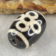 Natural Powerful Tibetan Old Oily Agate 5 Eyes Lightning Dzi Bead Heavenly Master (Tian Zhu) 五眼闪电天珠 4.20g 17.4 by 12.7mm - Huangs Jadeite and Jewelry Pte Ltd