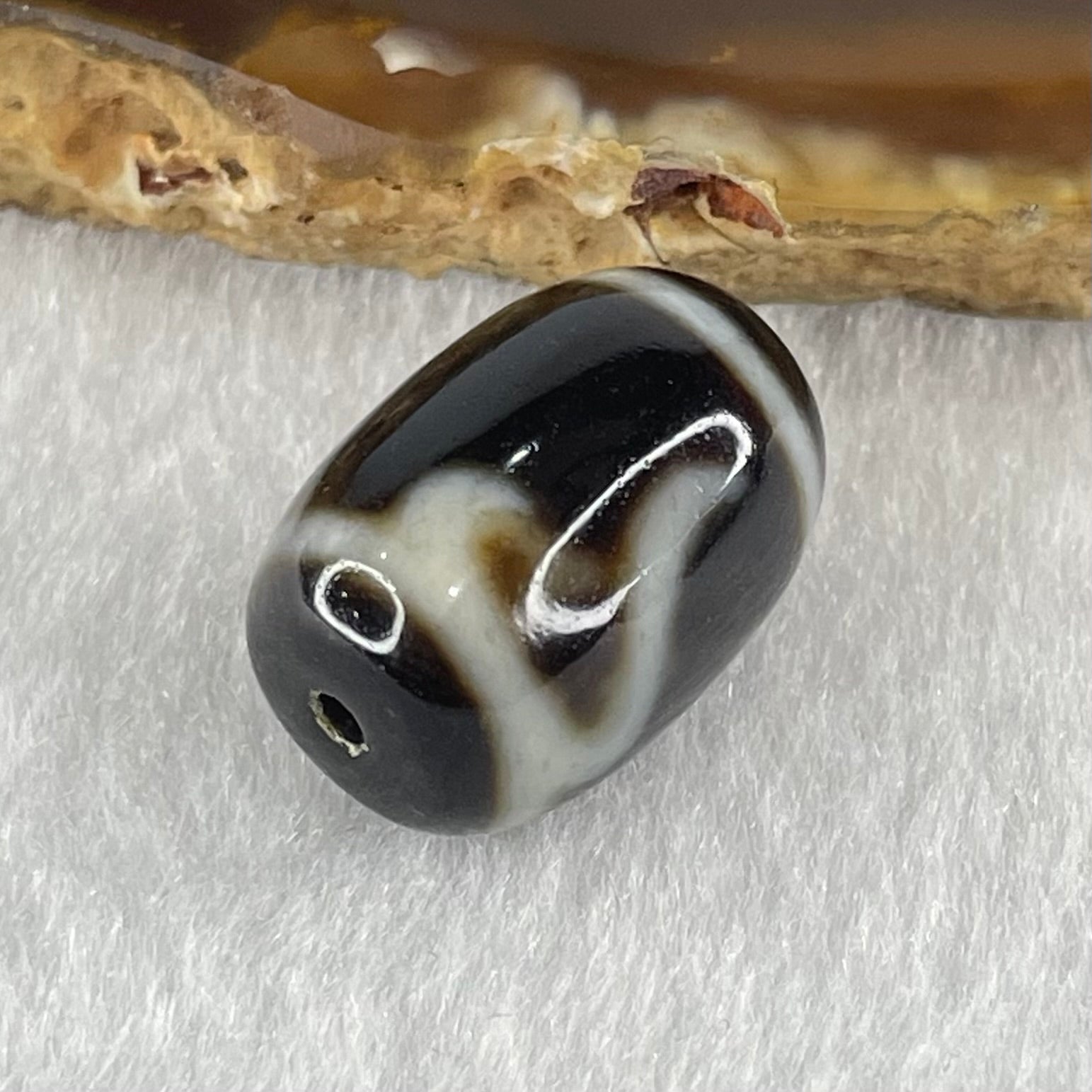 Natural Powerful Tibetan Old Oily Green Tara Dzi Bead Heavenly Master (Tian Zhu) 绿度母天珠 4.92g 18.1 by 12.9mm - Huangs Jadeite and Jewelry Pte Ltd