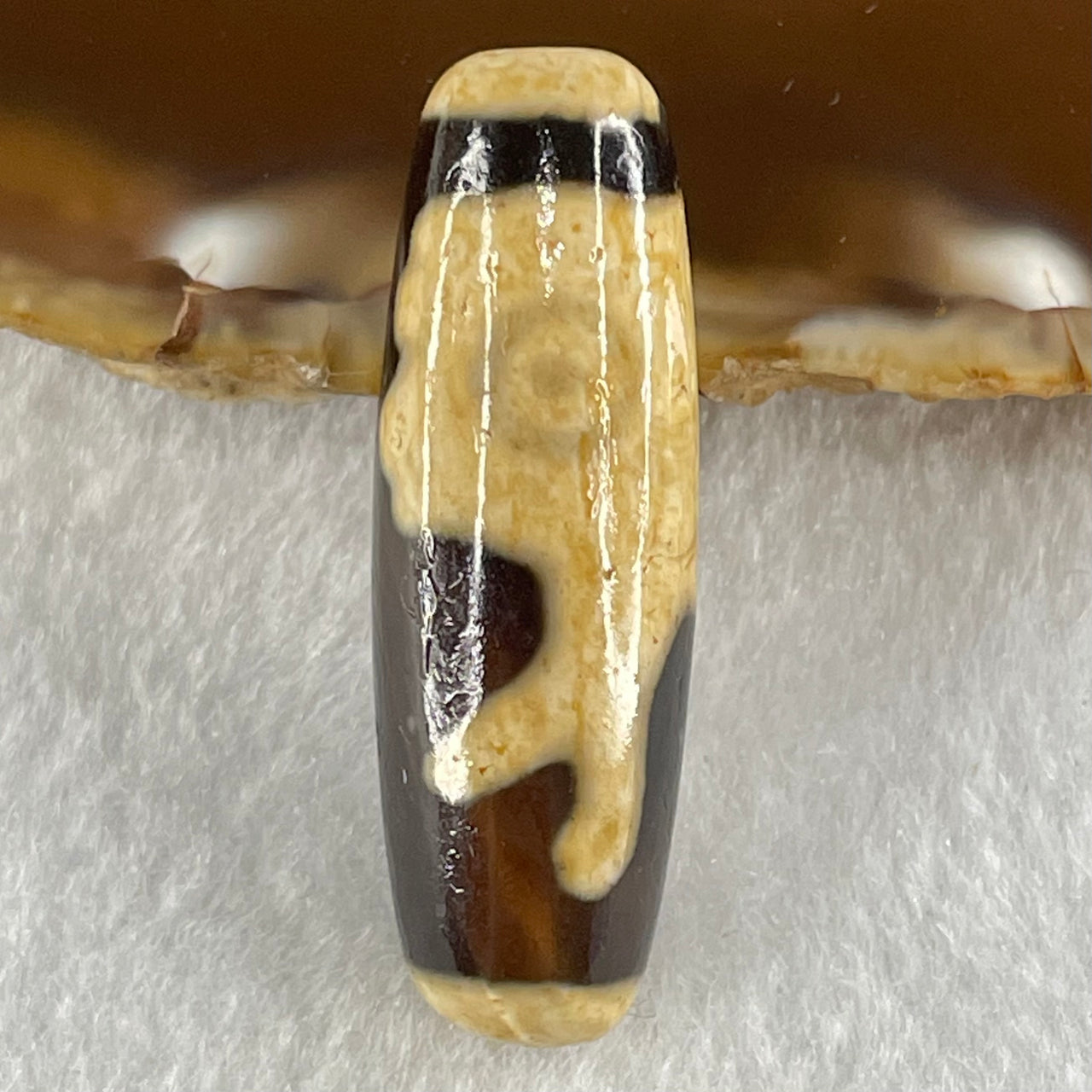 Natural Powerful Tibetan Old Oily Agate Pig Dzi Bead Heavenly Master (Tian Zhu) 猪天珠 9.38g 38.4 by 12.6mm - Huangs Jadeite and Jewelry Pte Ltd