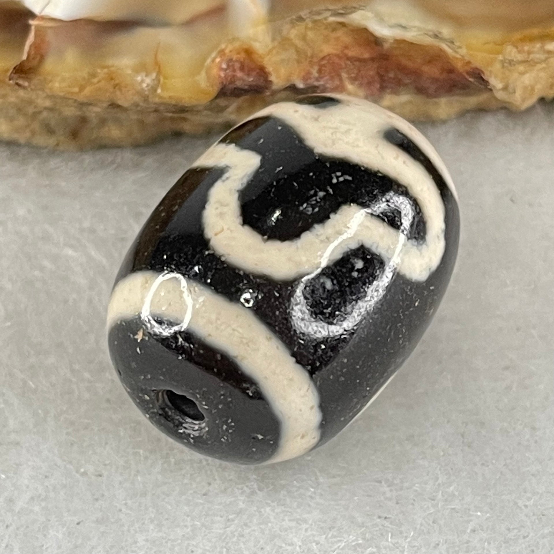Natural Powerful Tibetan Old Oily Agate Double Bodhi Tree Dzi Bead Heavenly Master (Tian Zhu) 菩提树天珠 4.57g 17.9 by 13.1mm - Huangs Jadeite and Jewelry Pte Ltd