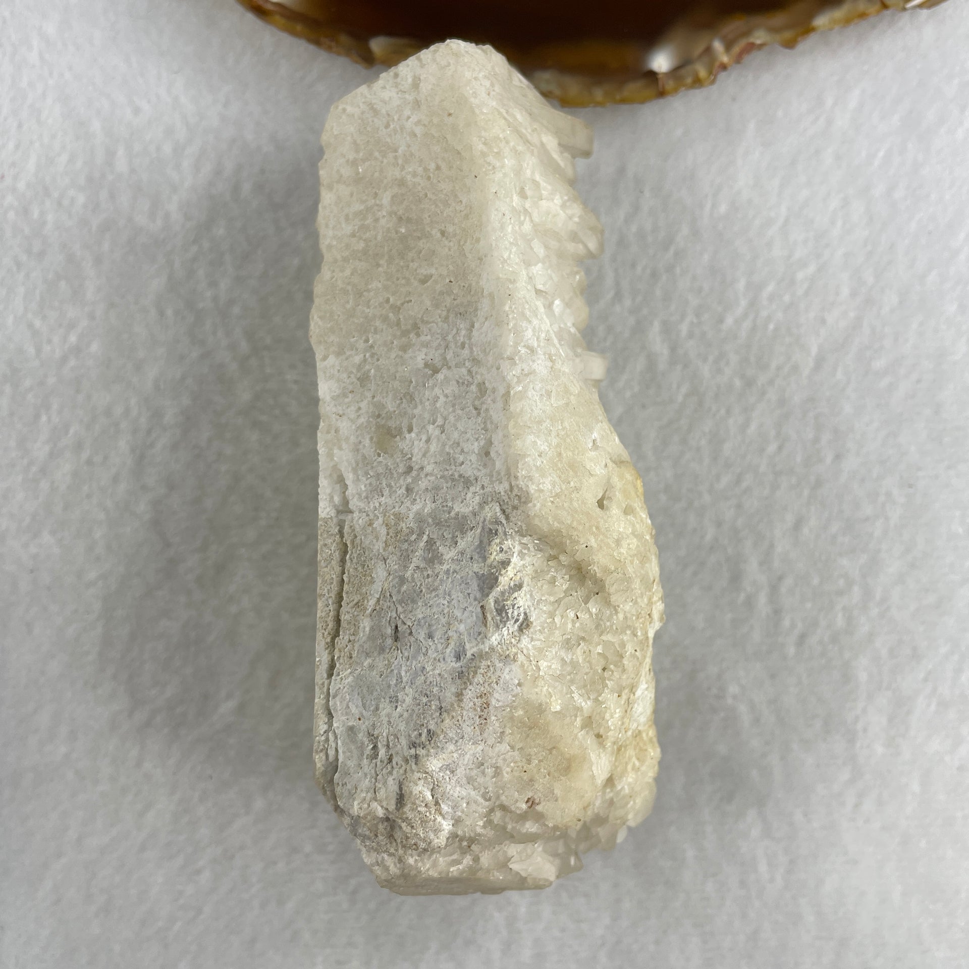 Natural Clear Quartz Crystal Cluster Display 286.5g 113.1 by 45.6 by 57.0mm - Huangs Jadeite and Jewelry Pte Ltd