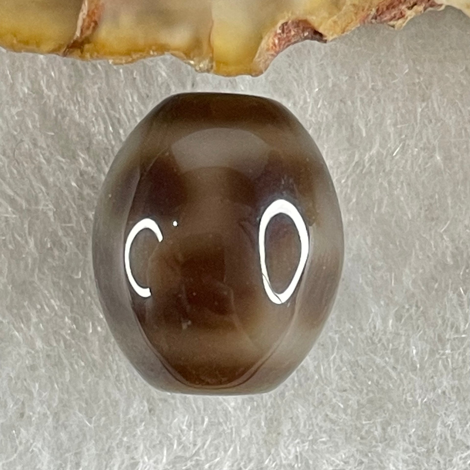 Natural Powerful Tibetan Old Oily Agate 4 Nectar Vessel Dzi Bead Heavenly Master (Tian Zhu) 花蜜容器天珠 2.83g 14.0 by 12.0mm - Huangs Jadeite and Jewelry Pte Ltd