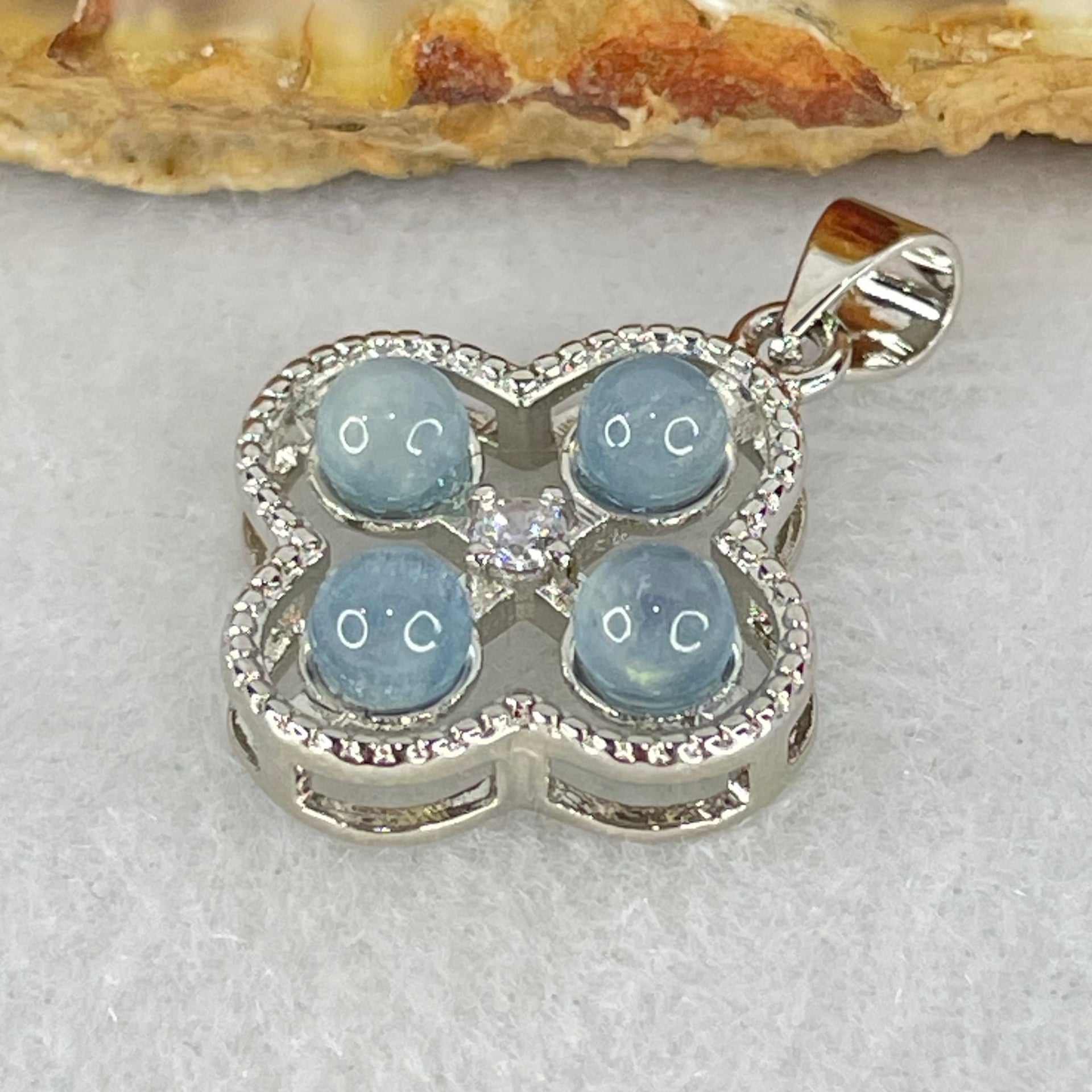 Above Average Grade Rare Natural Blue Dumortierite Rutilated Quartz in S925 Four Leaf Clover Pendant 2.19g 4.0mm 4pcs - Huangs Jadeite and Jewelry Pte Ltd