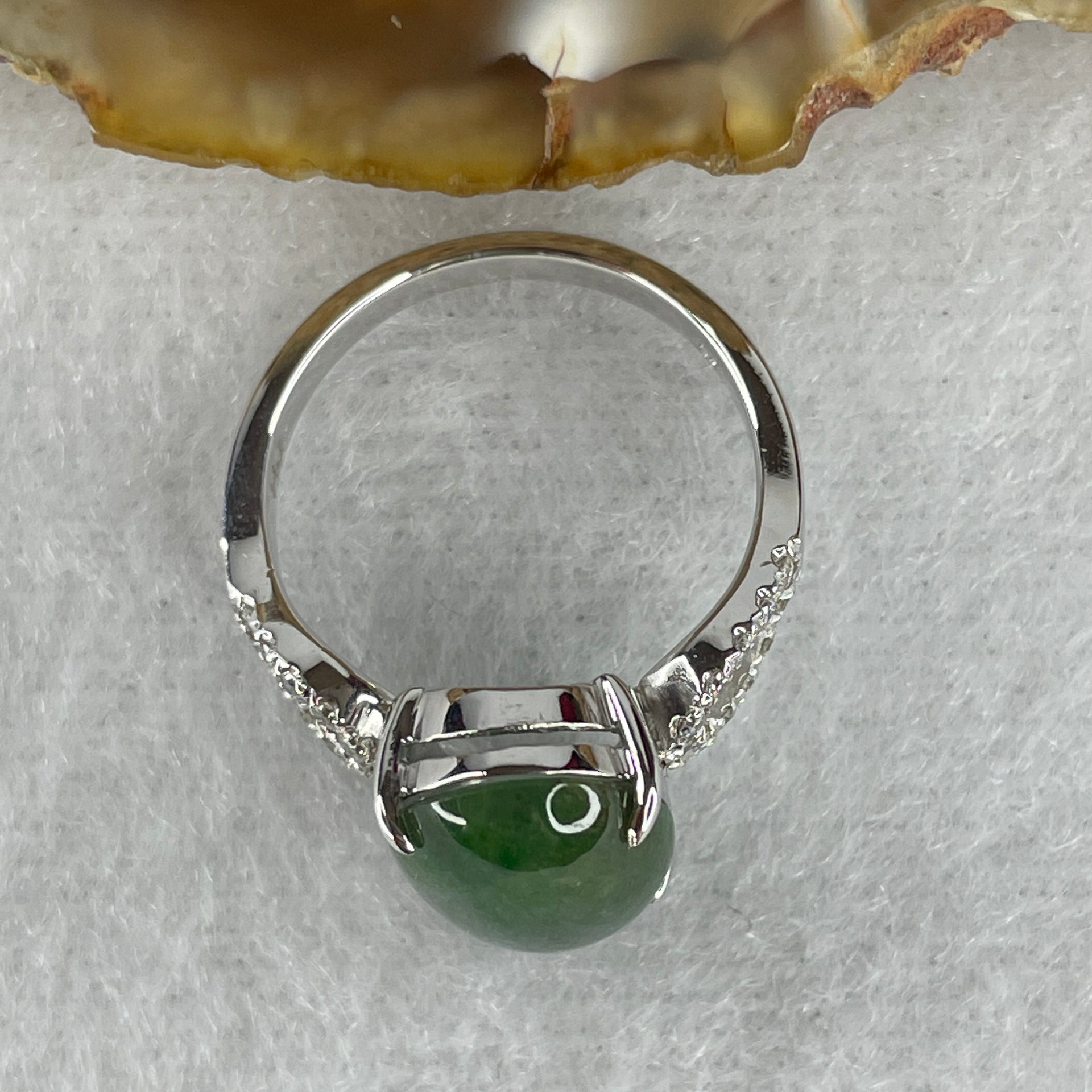 Type A Green Burmese jadeite ring in 18k white gold & natural diamonds 5.43g size US7 - Huangs Jadeite and Jewelry Pte Ltd