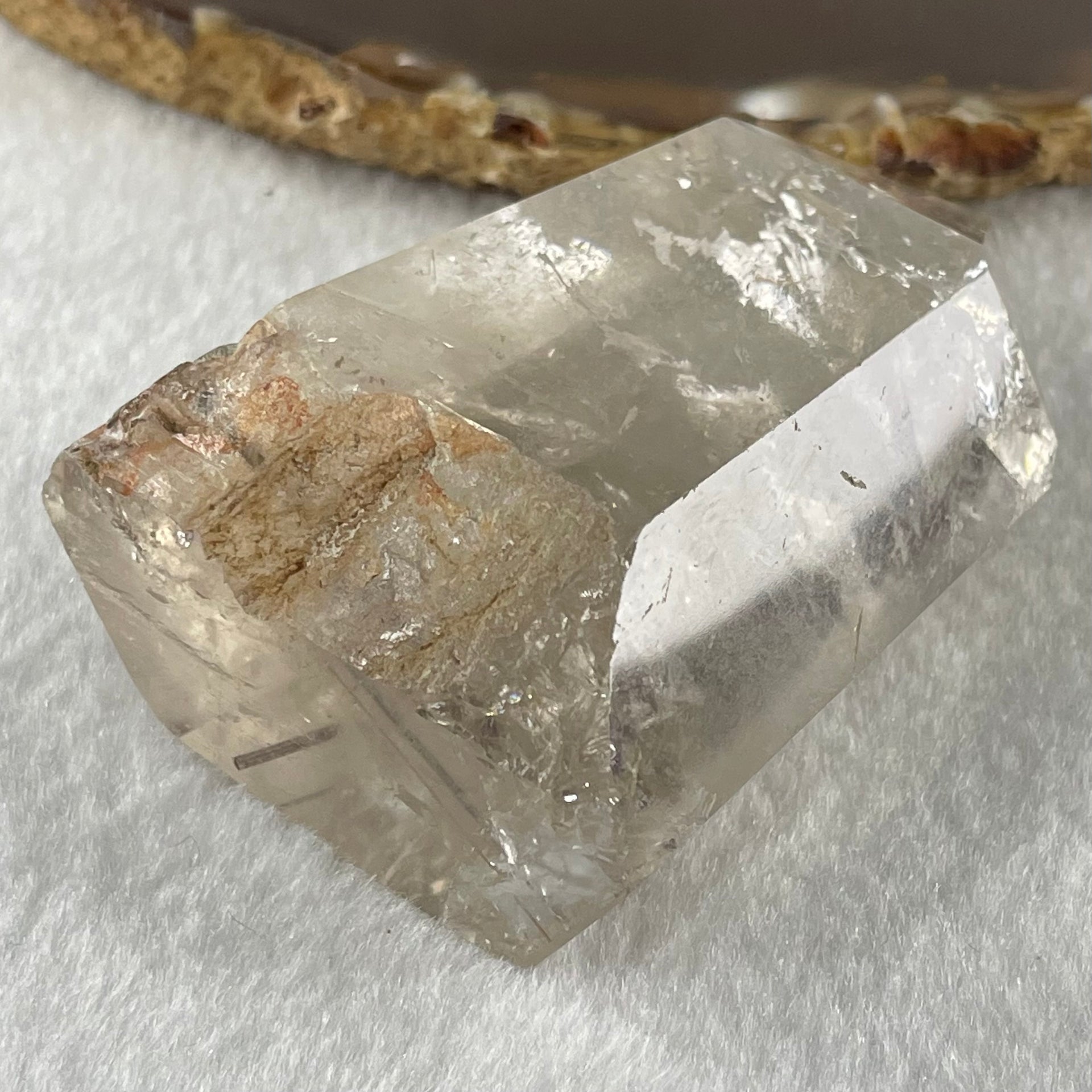 Natural Crackle Quartz Tower Display 114.60g 69.2 by 43.7 by 26.0mm - Huangs Jadeite and Jewelry Pte Ltd