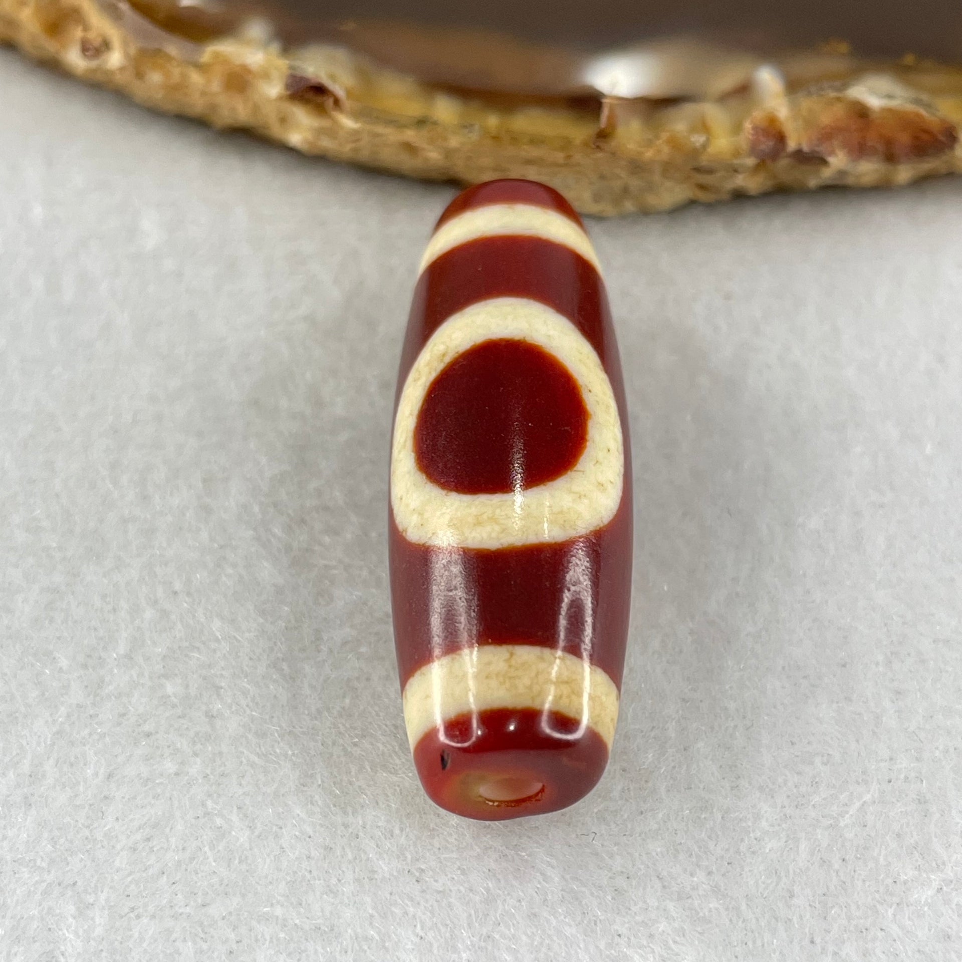 Natural Powerful Tibetan Old Oily Red White Agate One Eye Earth Element Dzi Bead Heavenly Master (Tian Zhu) 一眼土元素天珠 9.78g 37.7 by 13.1mm - Huangs Jadeite and Jewelry Pte Ltd