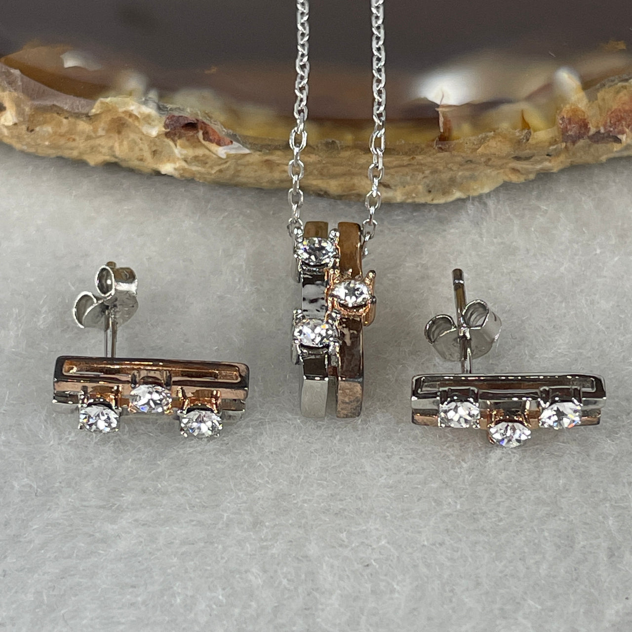 D VVS1 Excellent Moissanite Jewelry Set - S925 Sterling Silver - 3.12g 2.5x1.5mm Solitaire Necklace & 1.52g 2.2x1.5mm Stud Earrings - Icy White Colorless Moissanite Suite Earrings