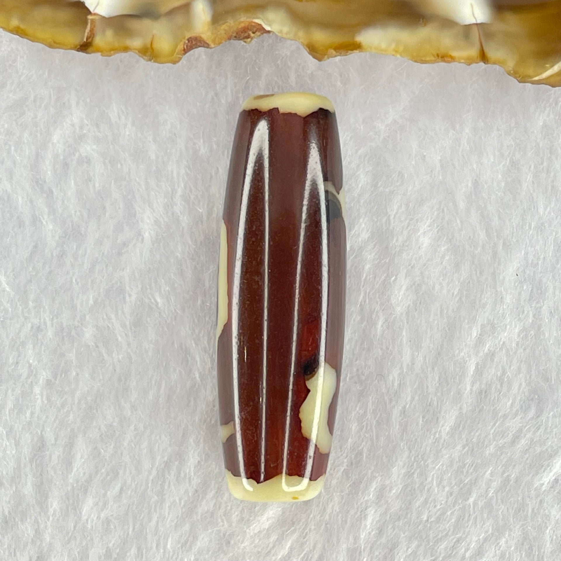 Natural Powerful Tibetan Old Oily Agate Ruyi Dzi Bead Heavenly Master (Tian Zhu) 如意天珠 8.64g 37.8 by 12.1mm - Huangs Jadeite and Jewelry Pte Ltd