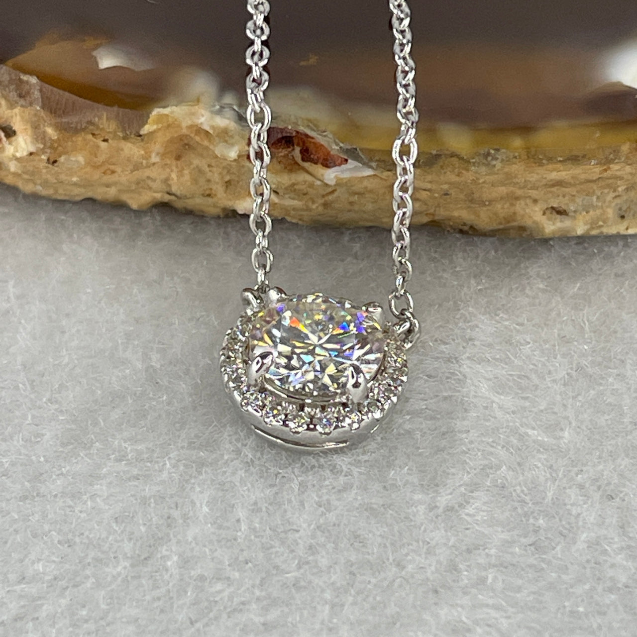 1.0ct Round Brilliant Moissanite Necklace S925 Silver - 6.5mm D Color Diamond Simulant Pendant - 40-44cm Adjustable Floating Solitaire - 2.30g