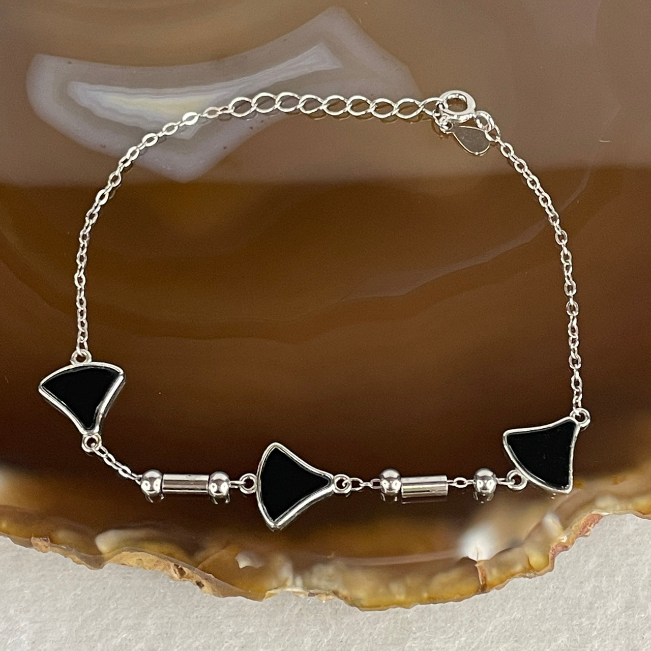 Type A Fully Translucent Black Omphacite Jadeite Bell-Shape Charm Bracelet | Solid S925 Sterling Silver Setting | 14-16cm Wrist Fit | "Imperial Ink" Harmony & Protection Amulet (12.14g 8.7-9.0x1.5mm)