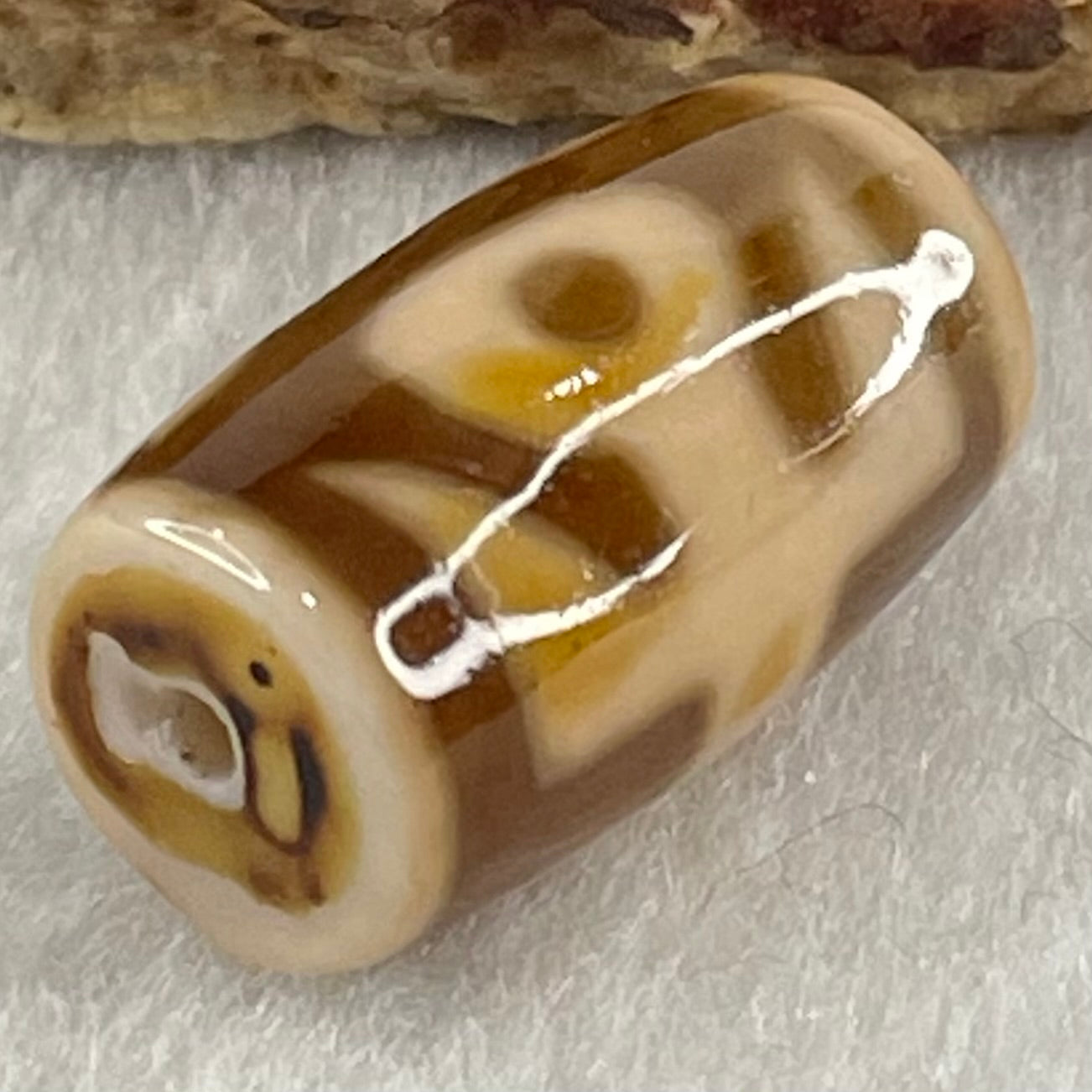 Natural Powerful Tibetan Old Oily Agate Patina Guiren Tairen Human Dzi Bead Totem Amulet Heavenly Master (Tian Zhu) 贵人天诛 4.67g 19.9 by 11.7mm - Huangs Jadeite and Jewelry Pte Ltd