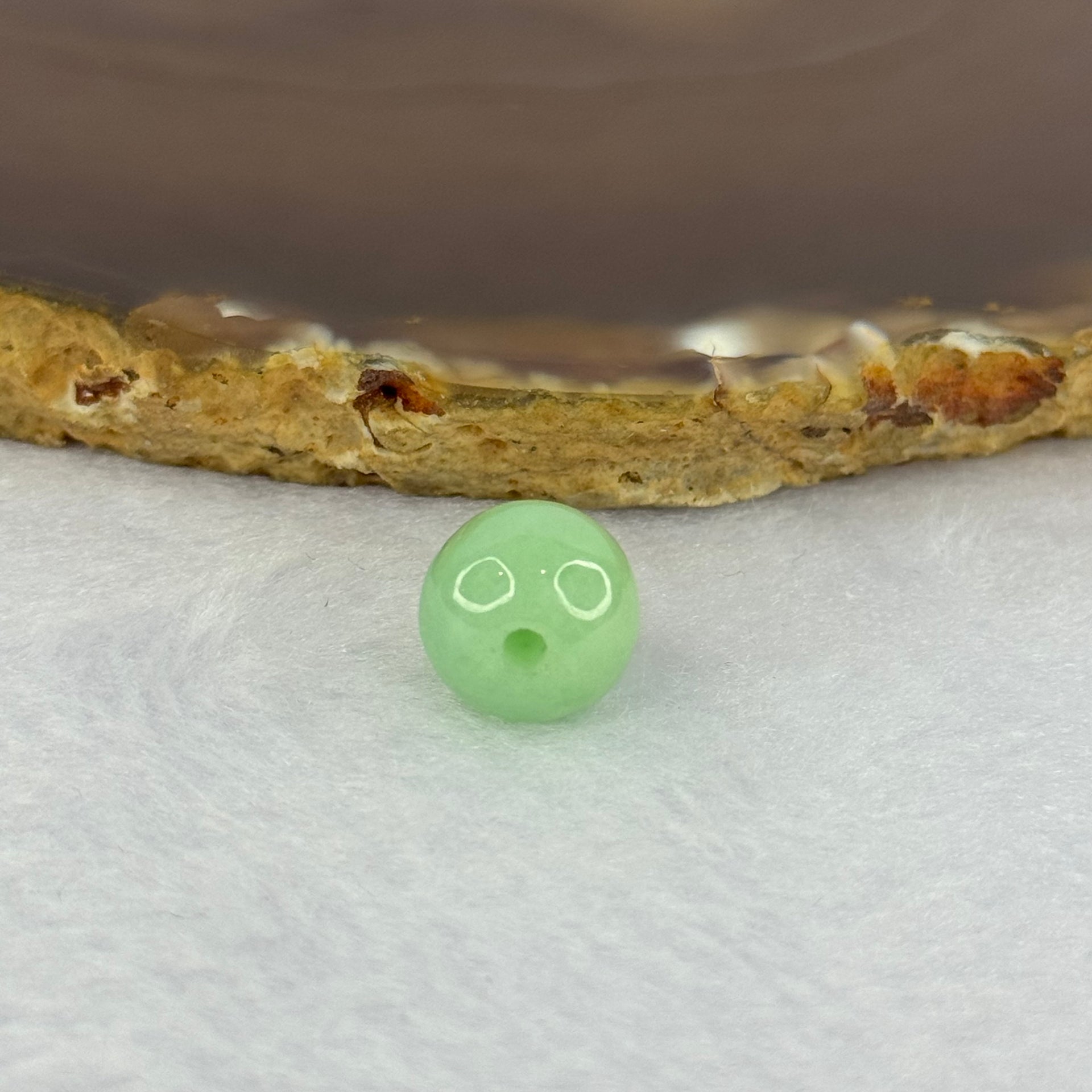 Type A Apple Green Jadeite Bead for Bracelet/Necklace/Earrings/ Ring 2.46g 11.4mm - Huangs Jadeite and Jewelry Pte Ltd