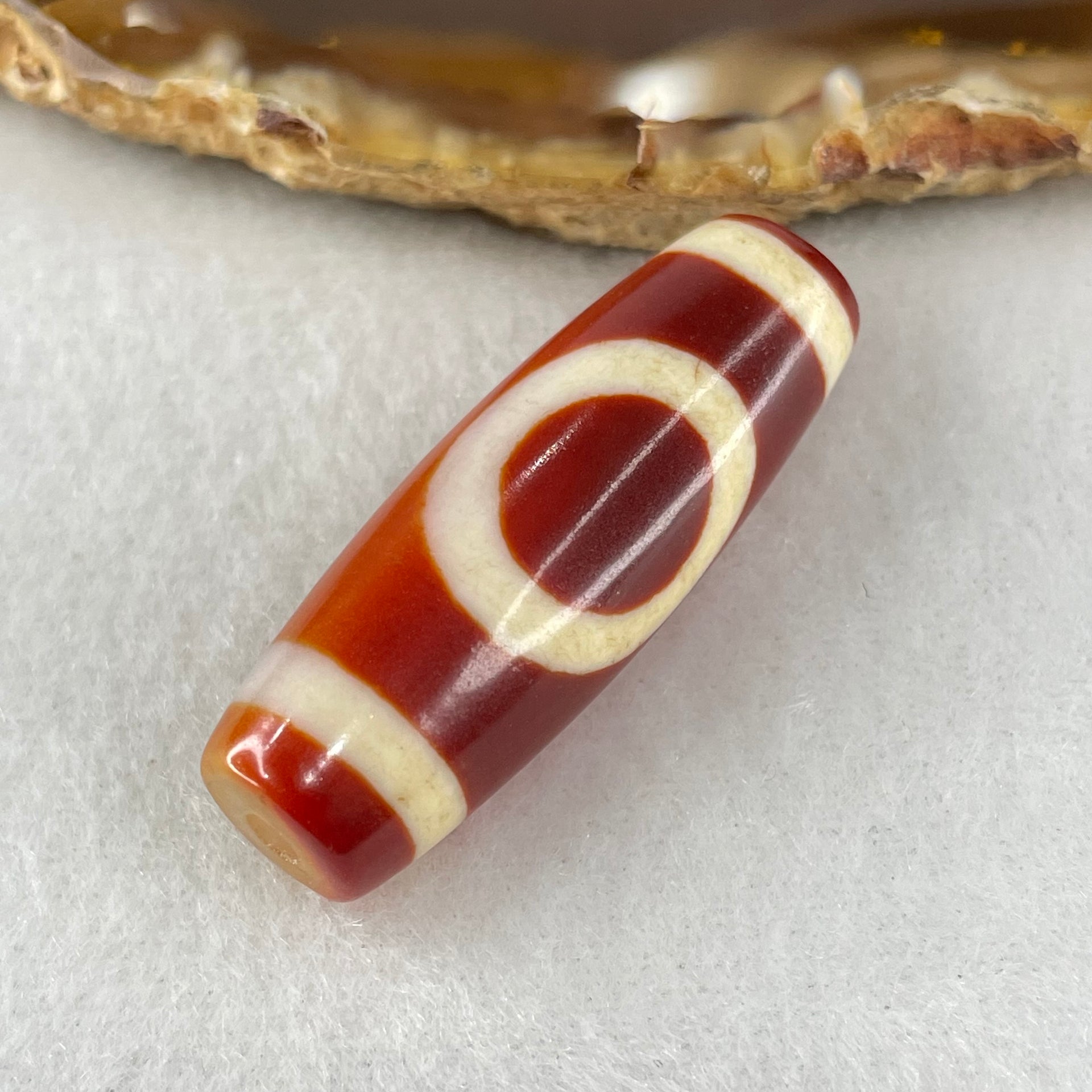 Natural Powerful Tibetan Old Oily Red White Agate One Eye Earth Element Dzi Bead Heavenly Master (Tian Zhu) 一眼土元素天珠 9.85g 37.5 by 13.0mm - Huangs Jadeite and Jewelry Pte Ltd