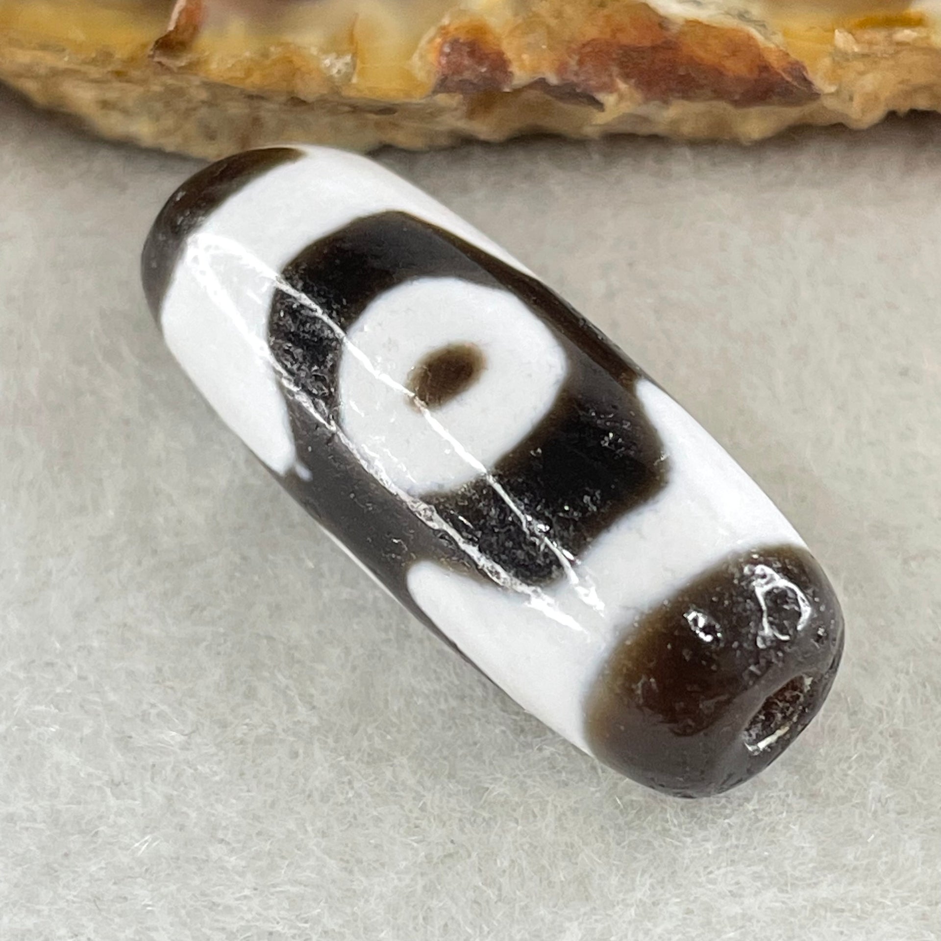 Natural Powerful Tibetan Old Oily Agate 3 Eyes Dzi Bead Heavenly Master (Tian Zhu) 三眼天诛 4.99g 27.6 by 10.8mm - Huangs Jadeite and Jewelry Pte Ltd