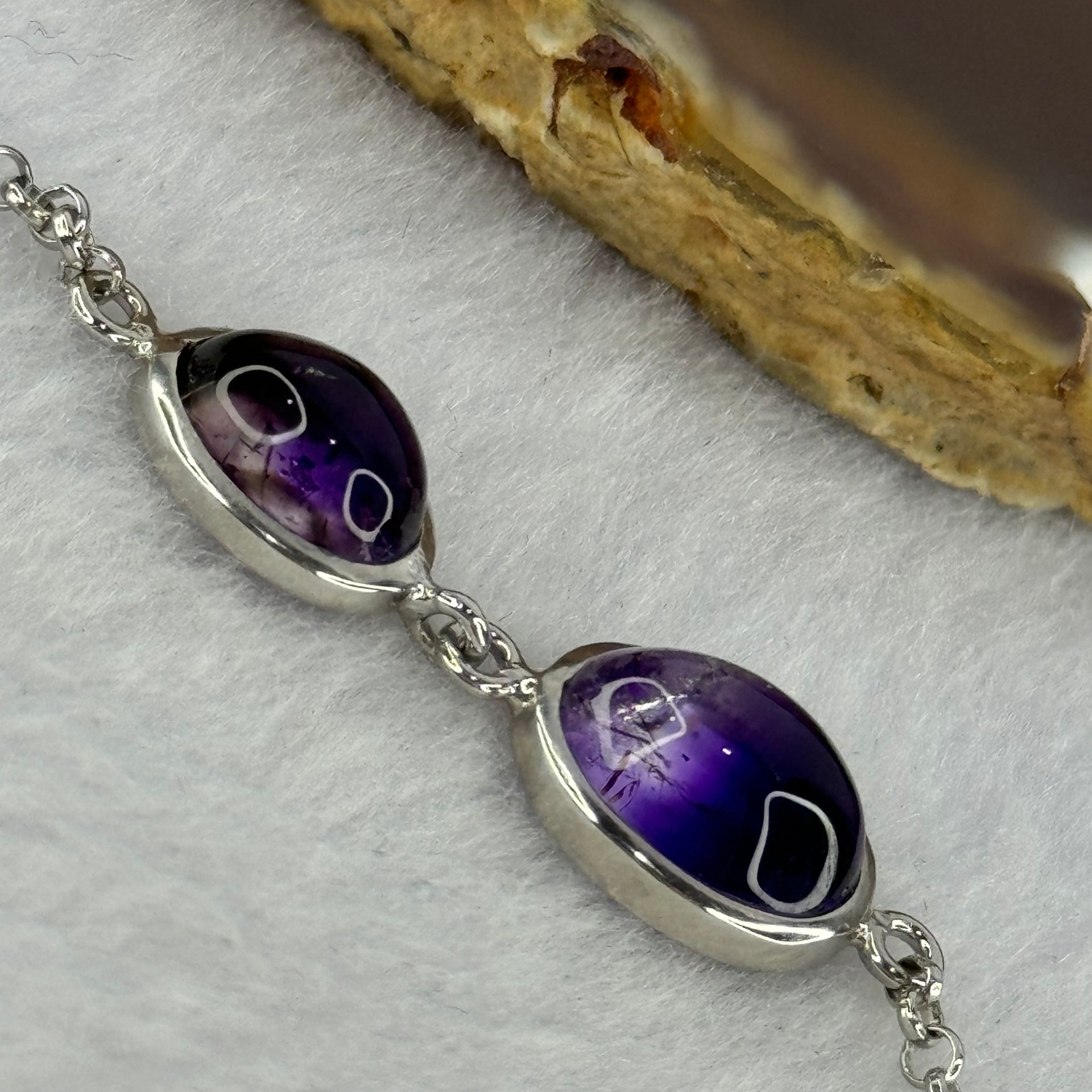 Above Average Natural Super 7 in S925 Sliver Bracelet 3.49g 11.0 by 8.2 by 5.2mm - Huangs Jadeite and Jewelry Pte Ltd